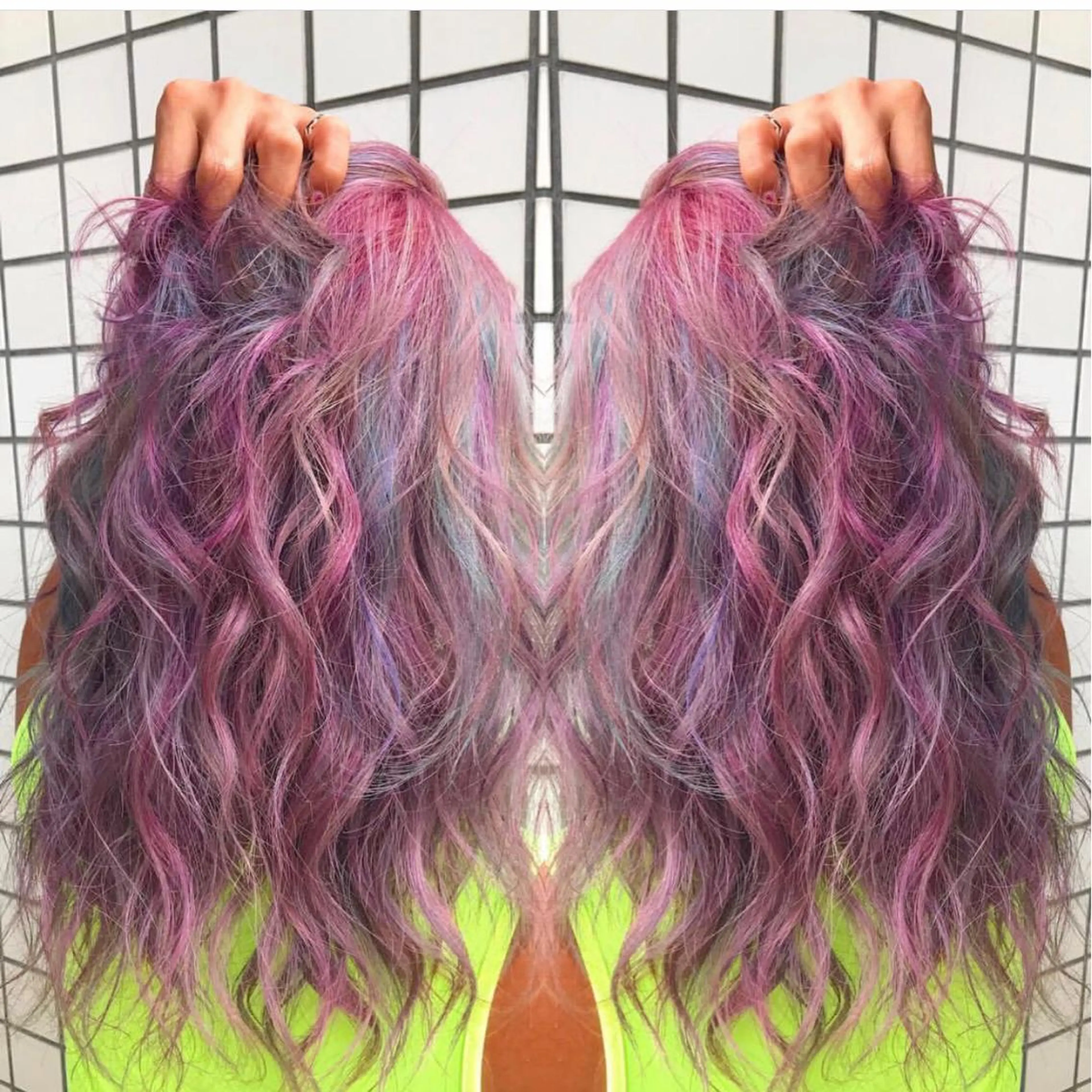 セミロング カラー rollen所属・美魔女 美容師NAOのヘアスタイル