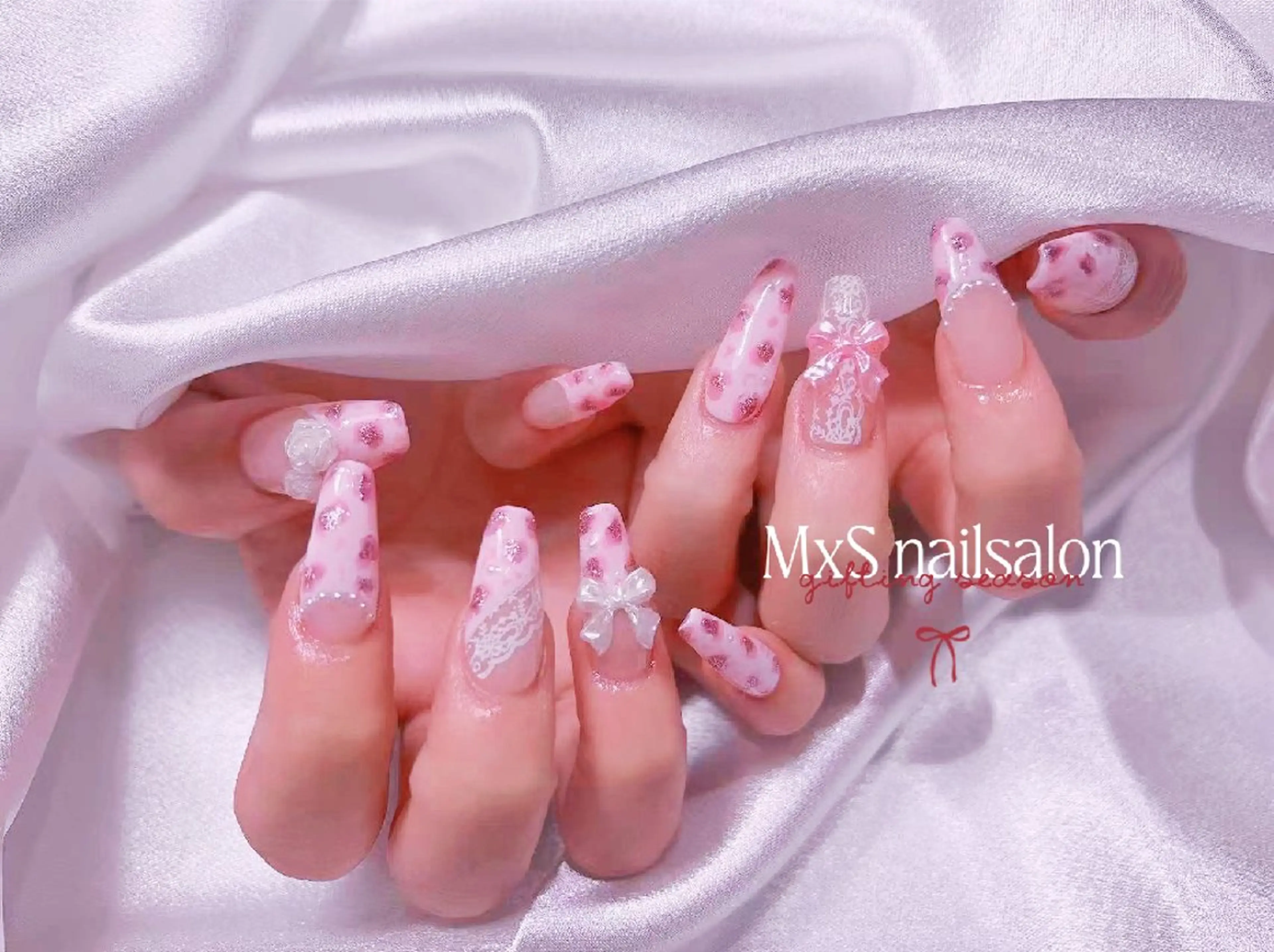 ネイル ジェルネイル 韓国ネイル マグネットネイル パラジェル バレンタイン ハンドネイル M×S Nail みなのネイルデザイン