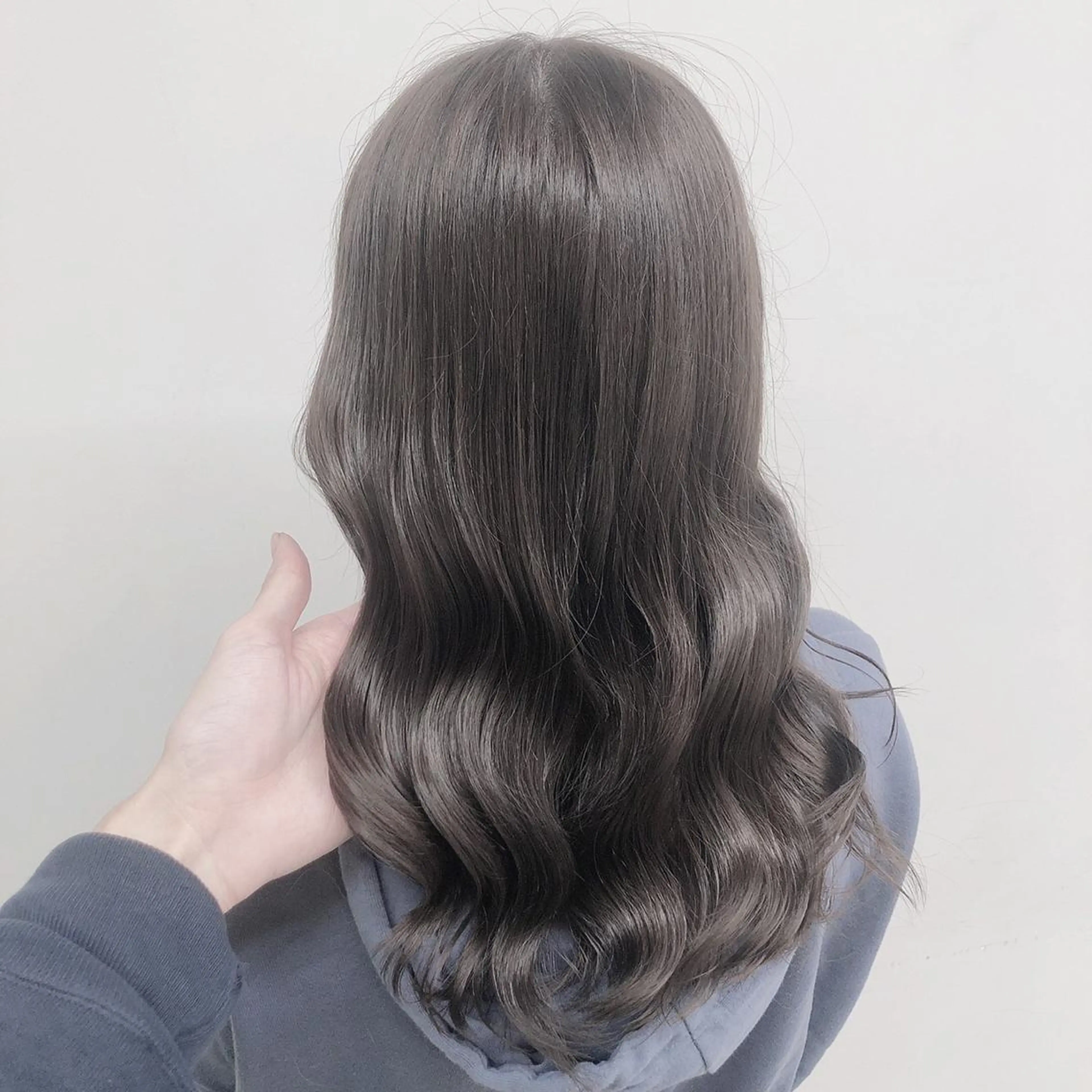 セミロング カラー ヘアアレンジ 縮毛矯正/髪質改善/ ブリーチ毛/木元渓太のヘアスタイル