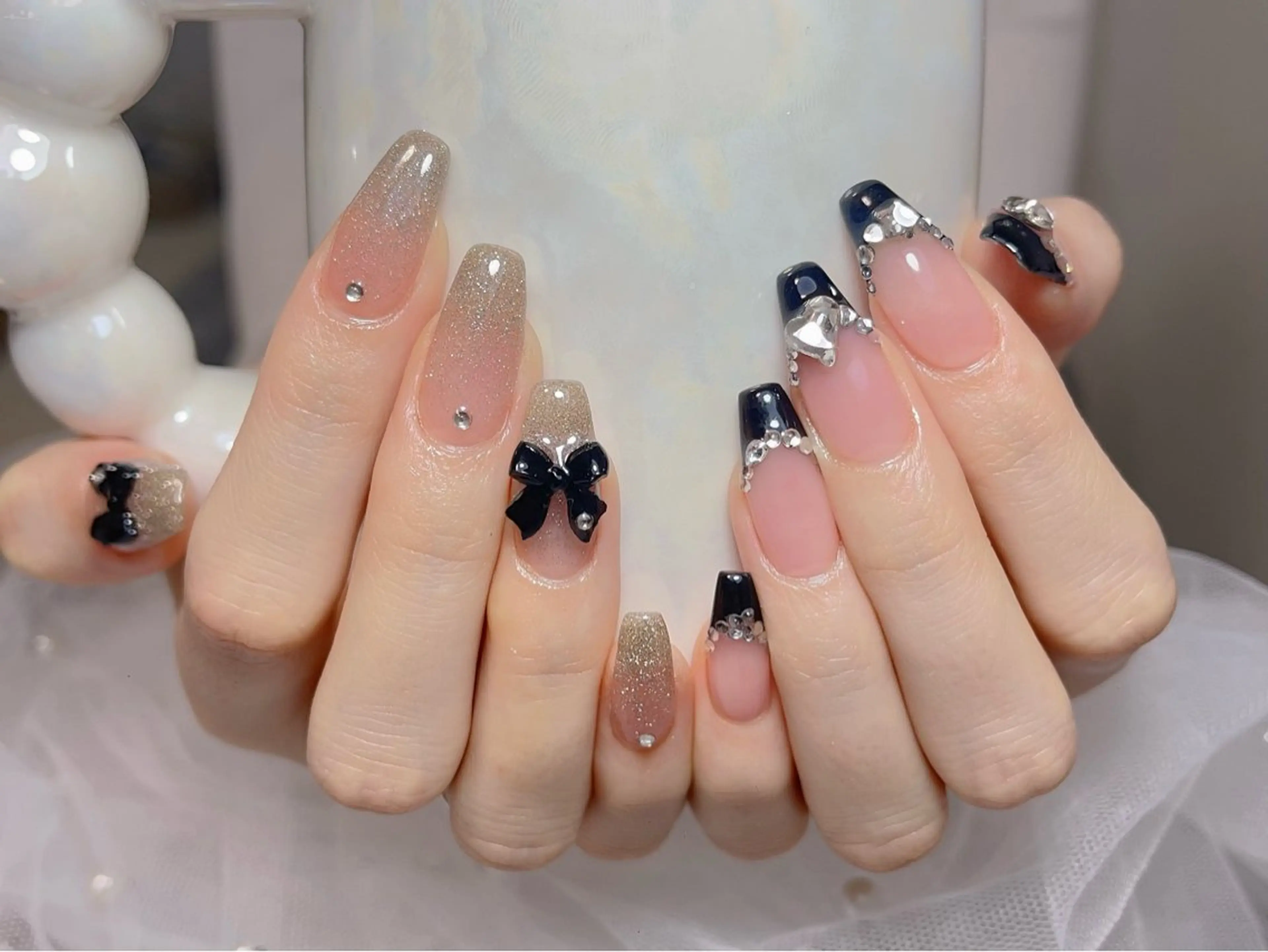 ネイル 持ち込み 西野 カナのネイルデザイン