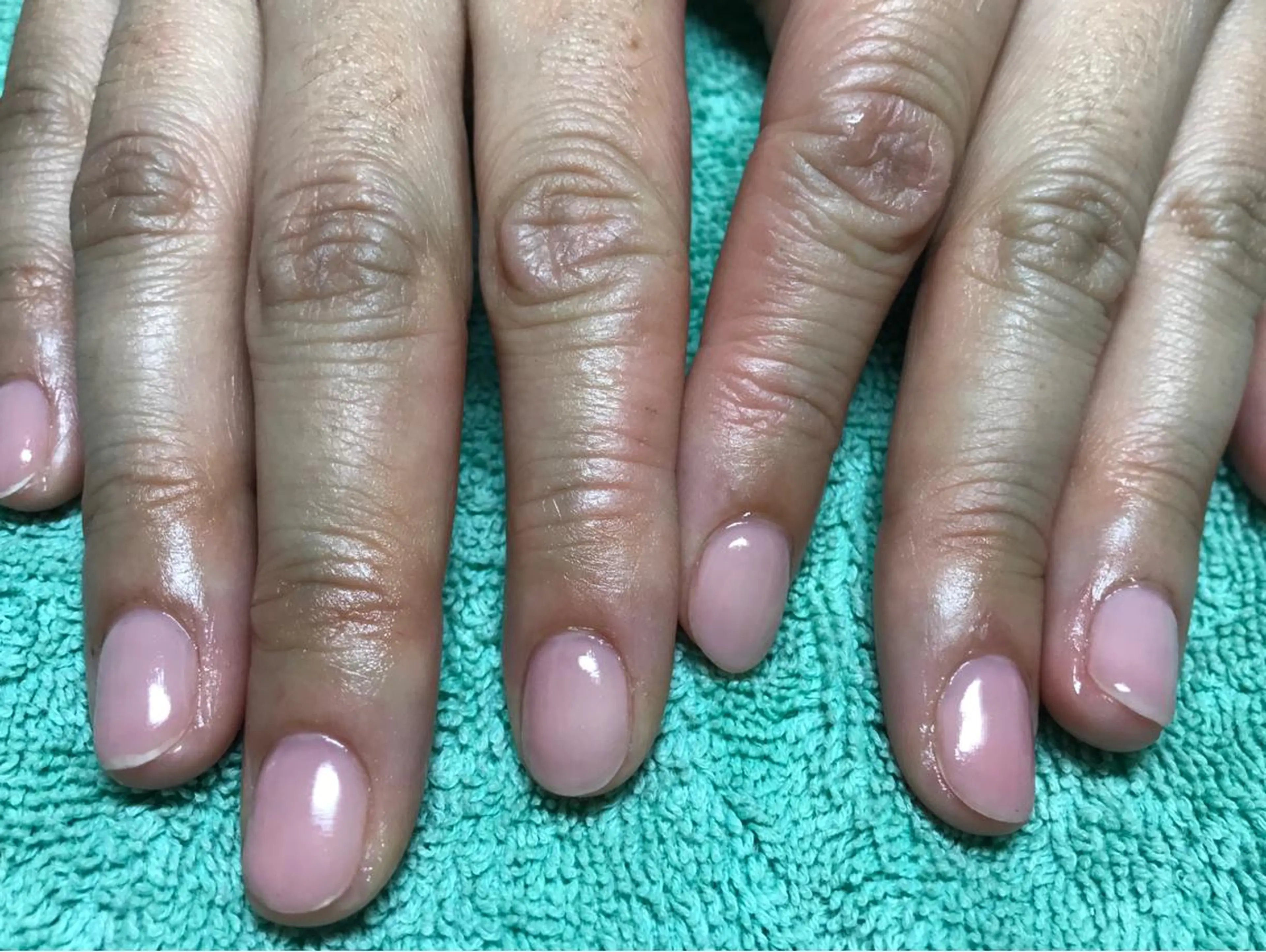 ネイル ワンカラーネイル 金沢 未緒のネイルデザイン