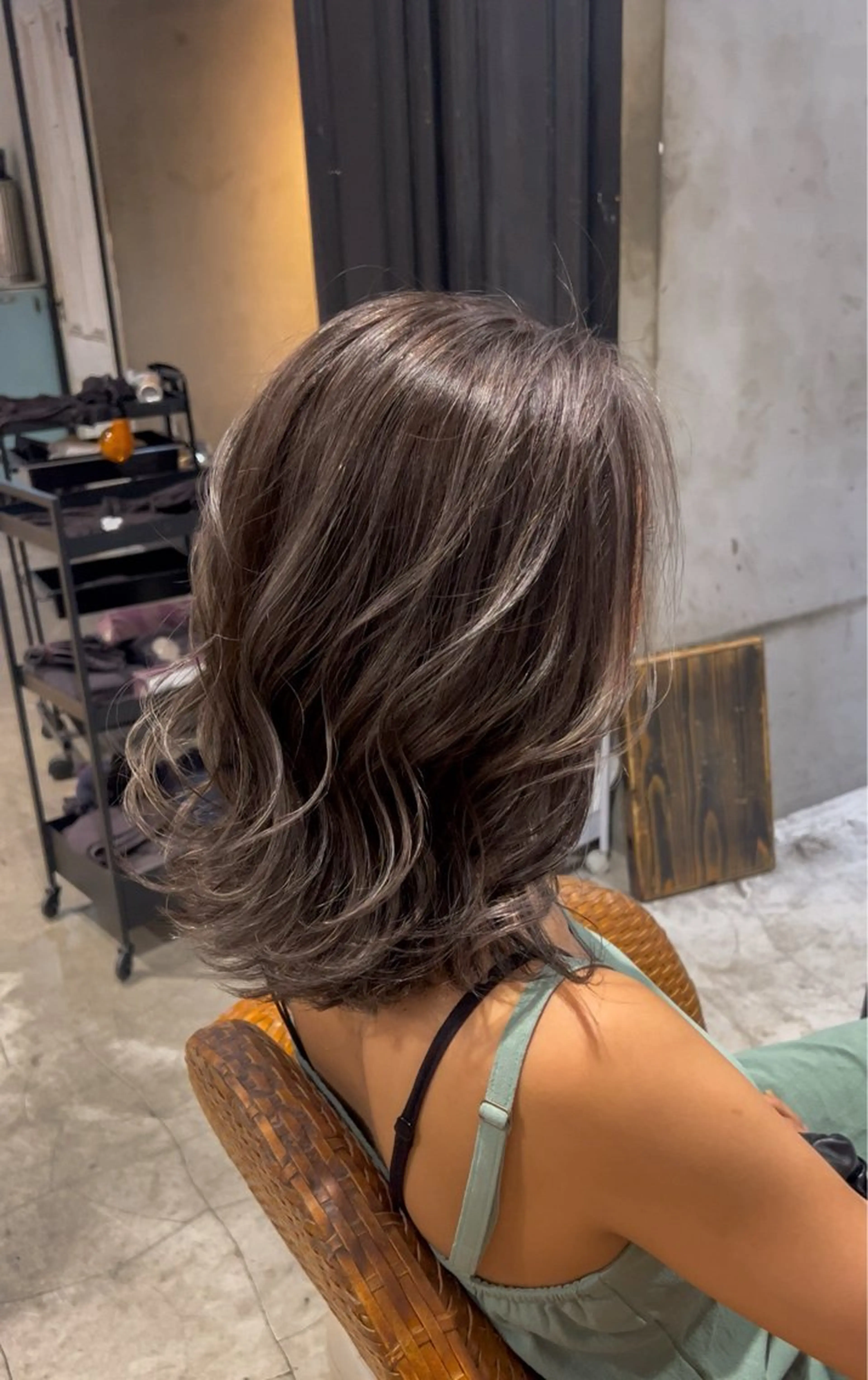 ミディアム カラー カット ヘアカラー トリートメント 海外デザイン🇺🇸 石渡諒太のヘアスタイル