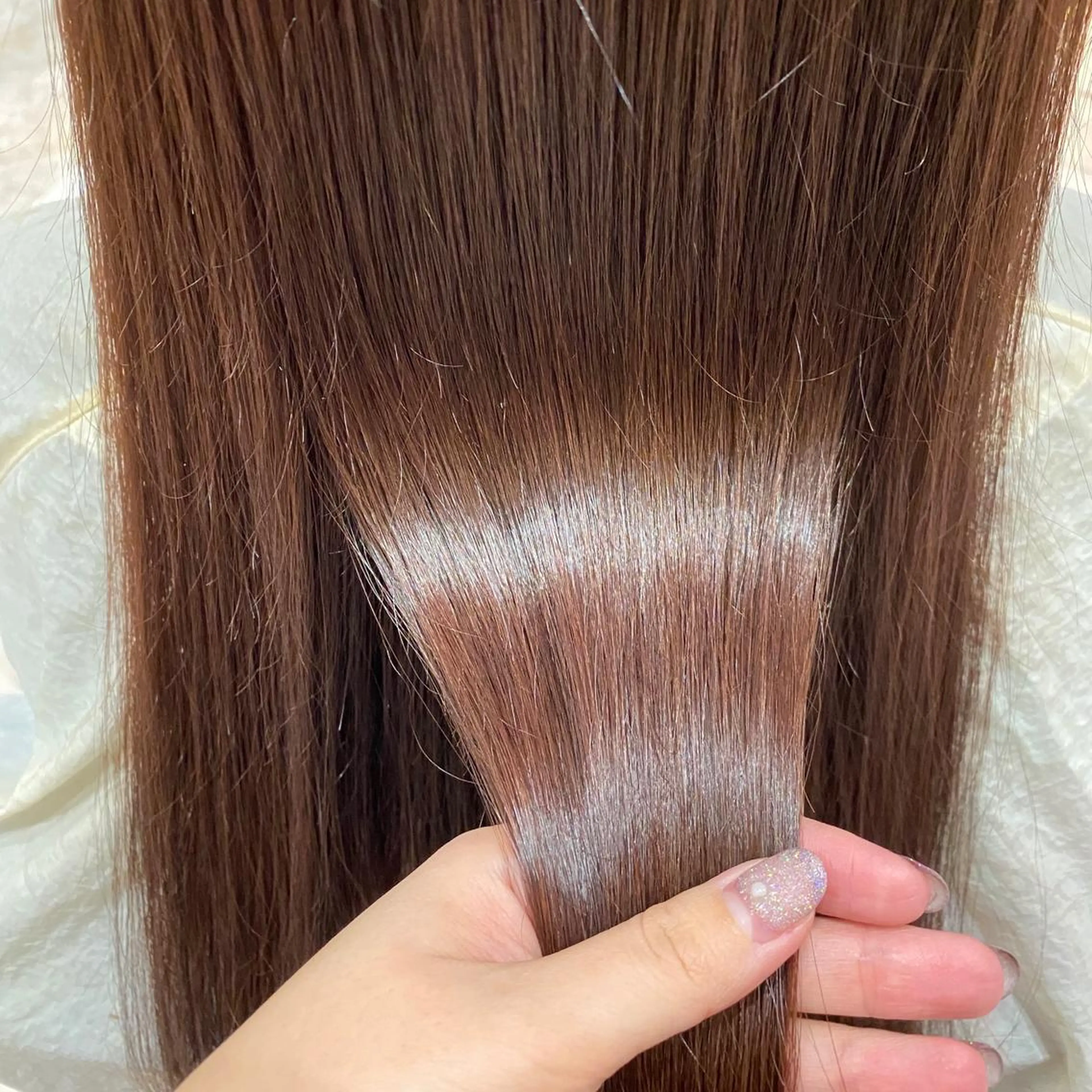 ロング カラー カット ヘアカラー トリートメント 🫧透け感⋆艶髪💎 山口アヤカのヘアスタイル