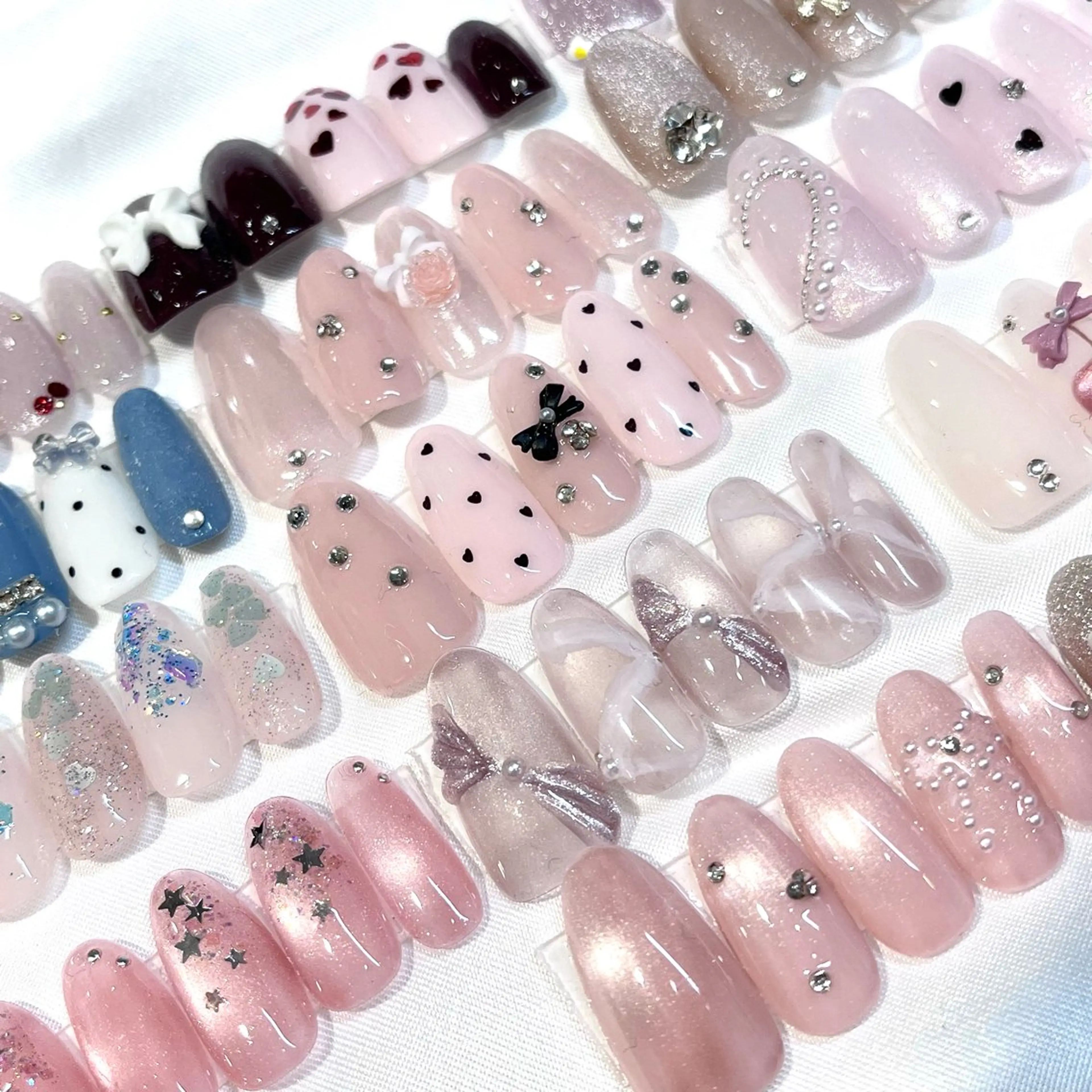 ネイル ハンドネイル 川村 優奈𝜗𝜚のネイルデザイン