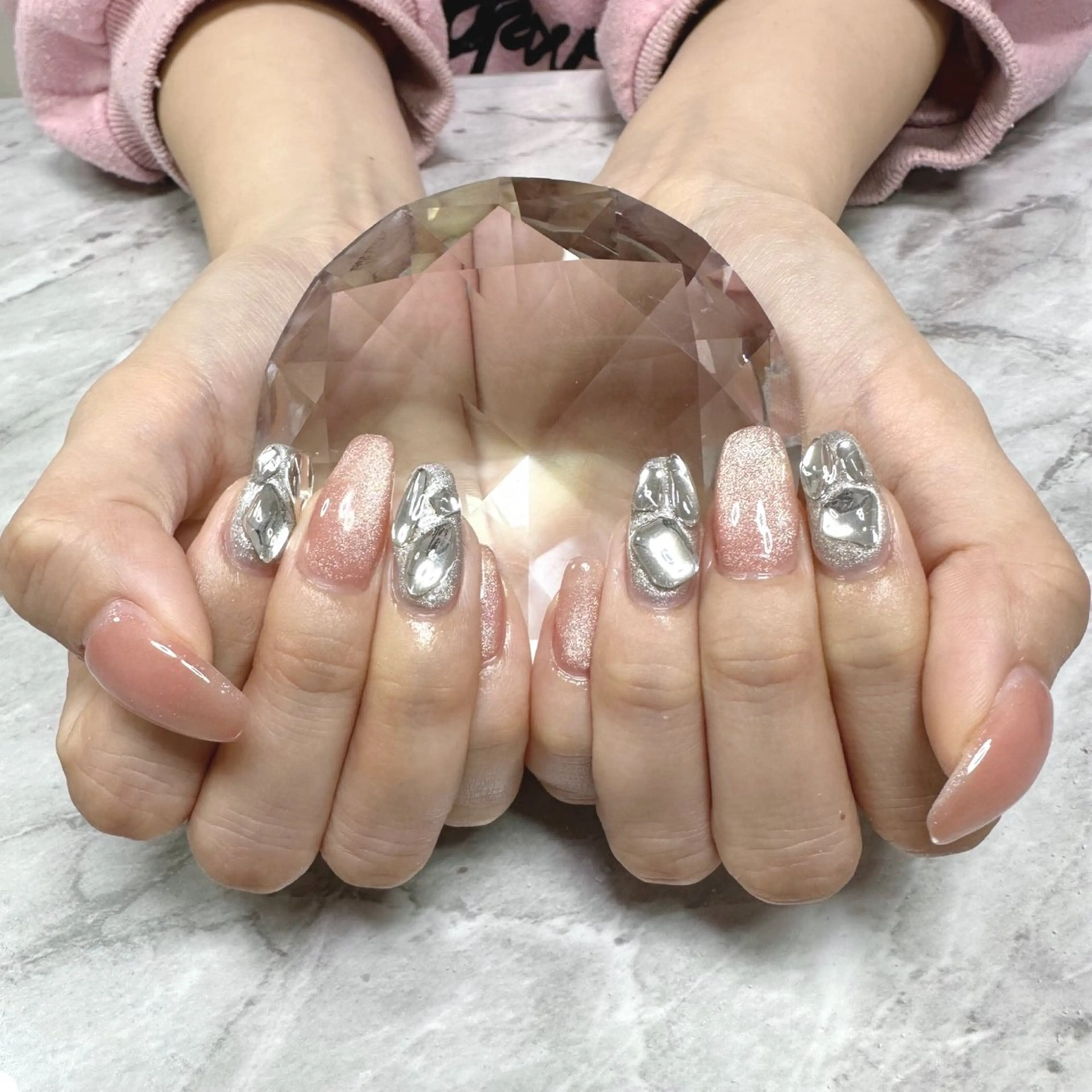ネイル Lily nailのネイルデザイン