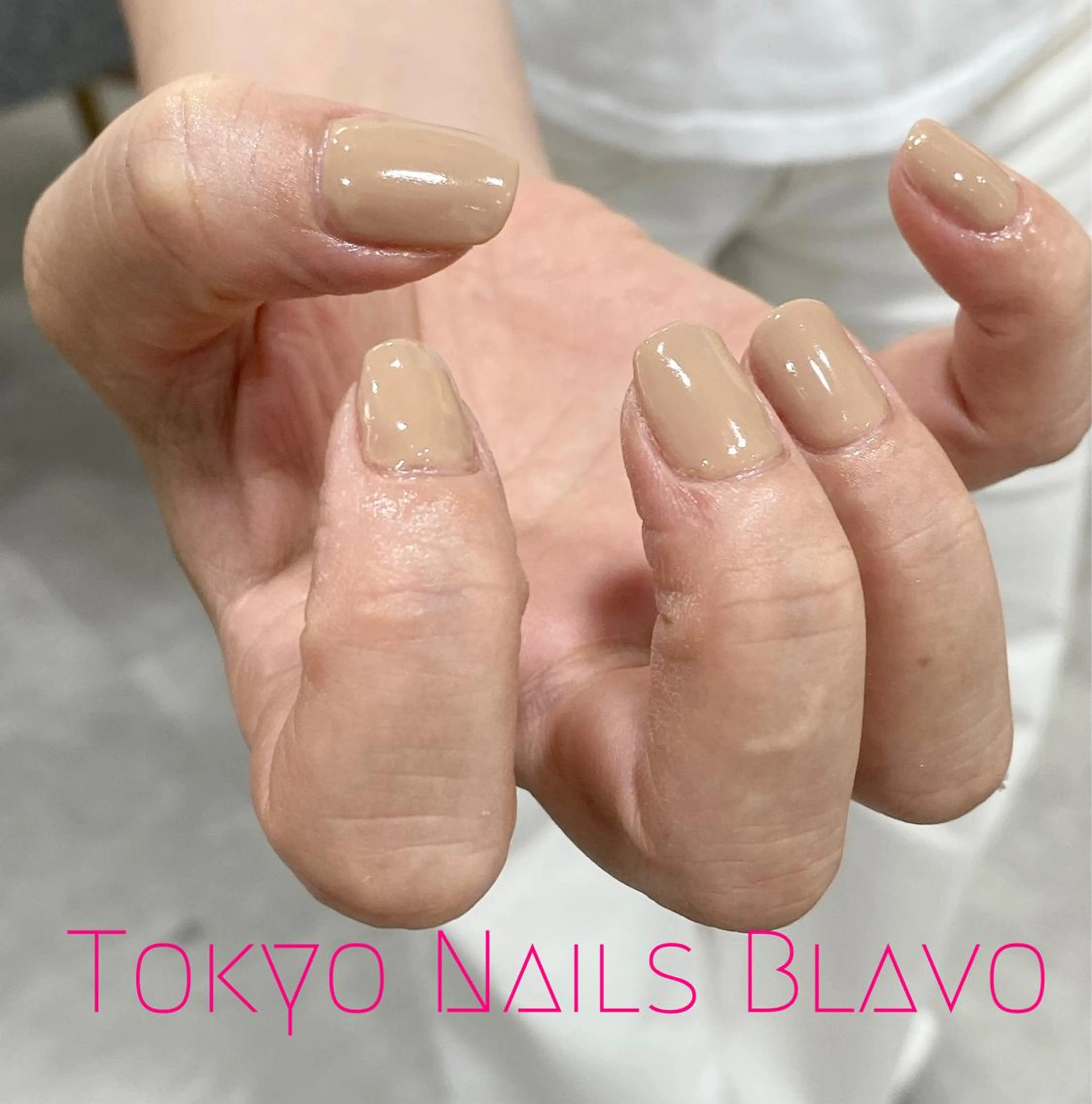 ネイル ワンカラーネイル T.N.B 山本陽子のネイルデザイン