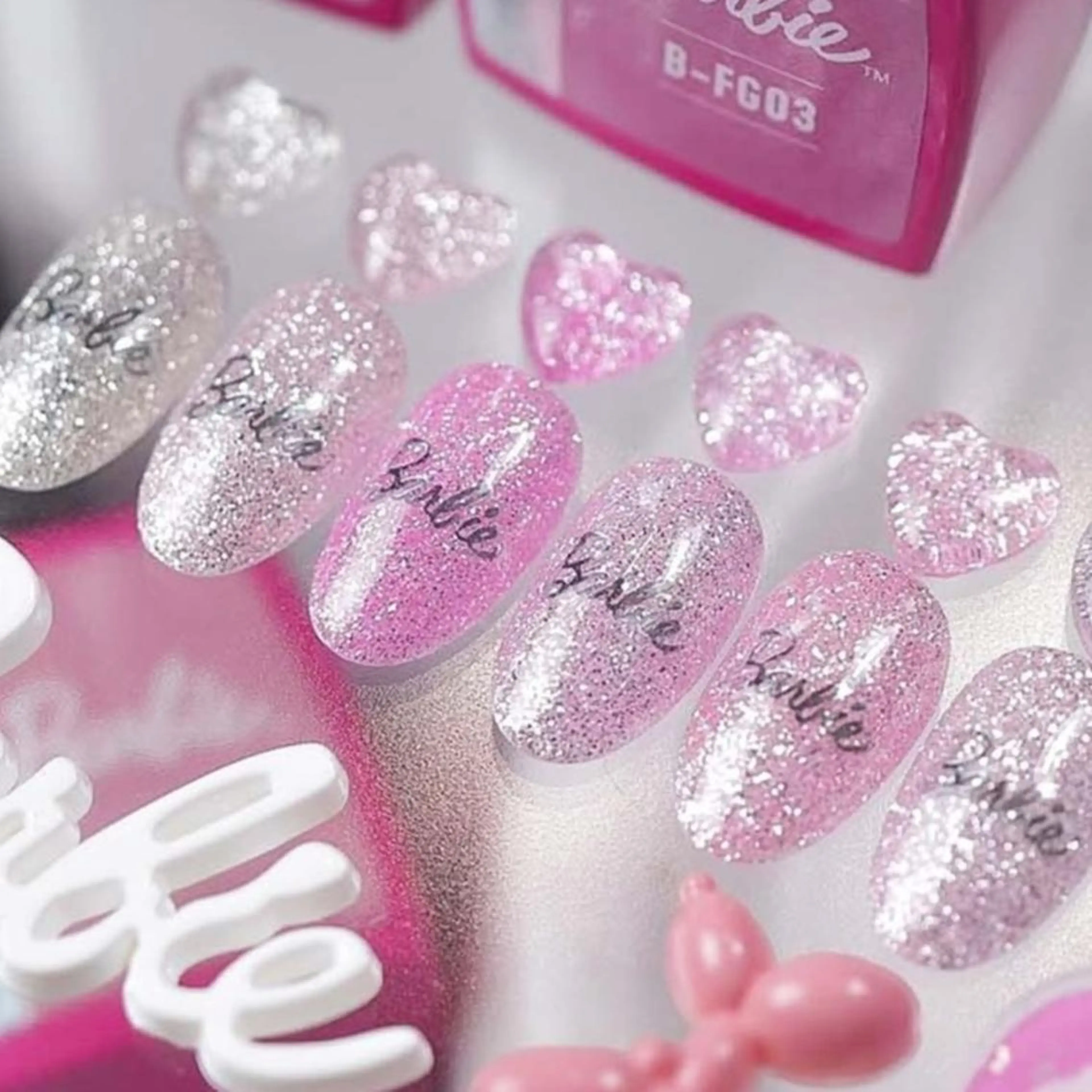 ネイル m a i / 学芸大学のネイルデザイン