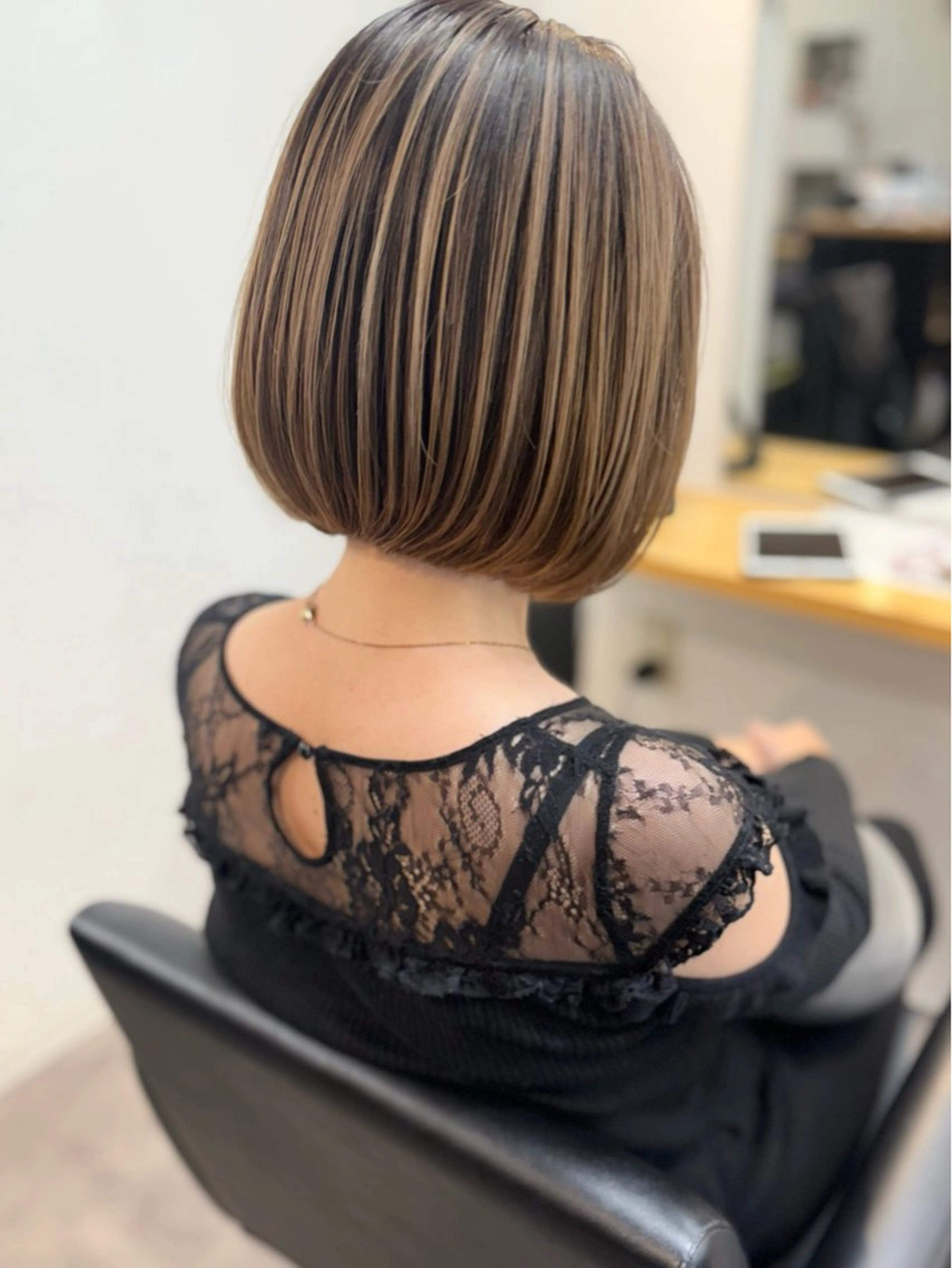 ミディアム カラー サクマ リョウジのヘアスタイル