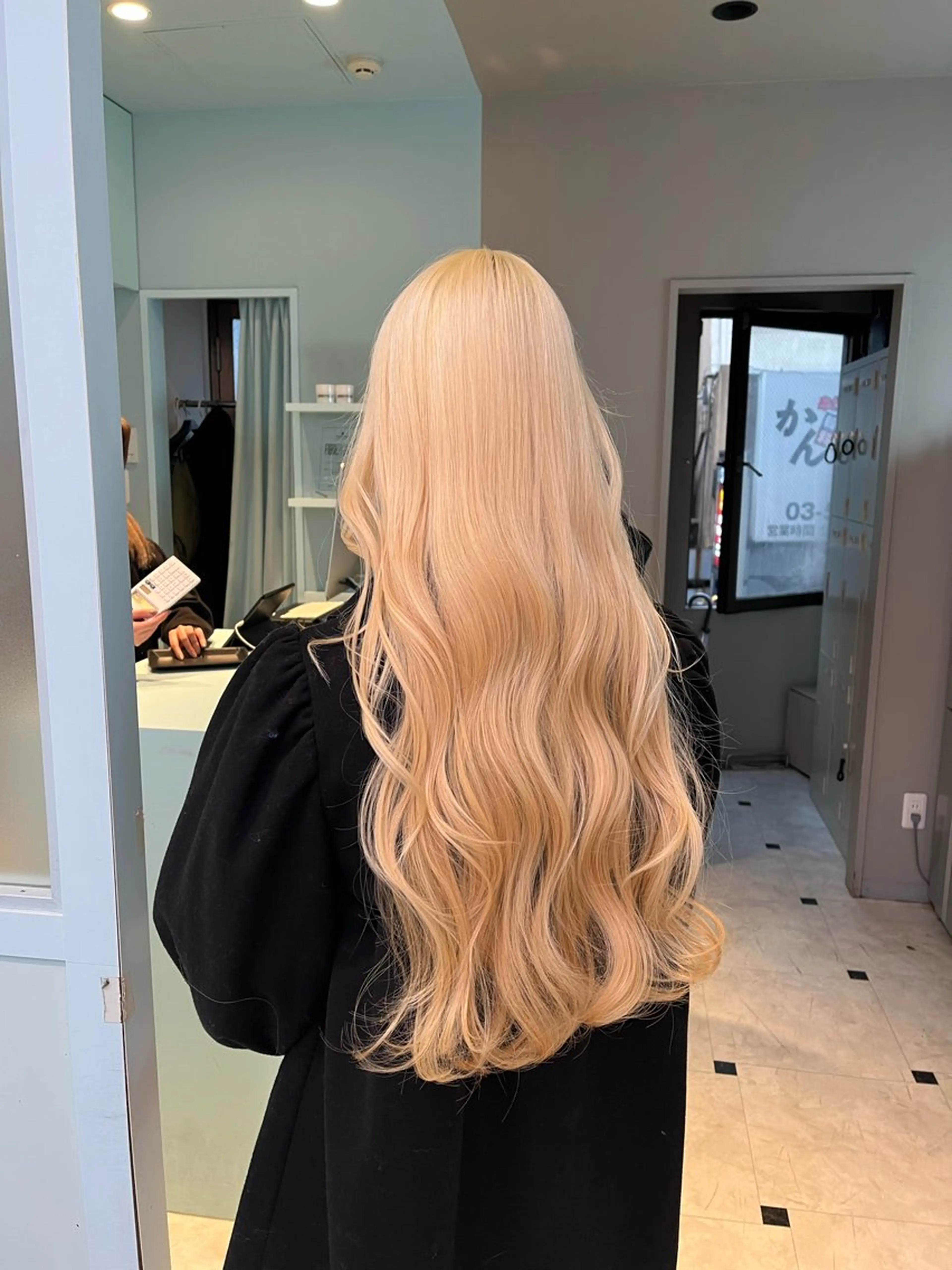 ロング カラー ヘアカラー トリートメント ブリーチカラー 🩵MIZUKIのヘアスタイル