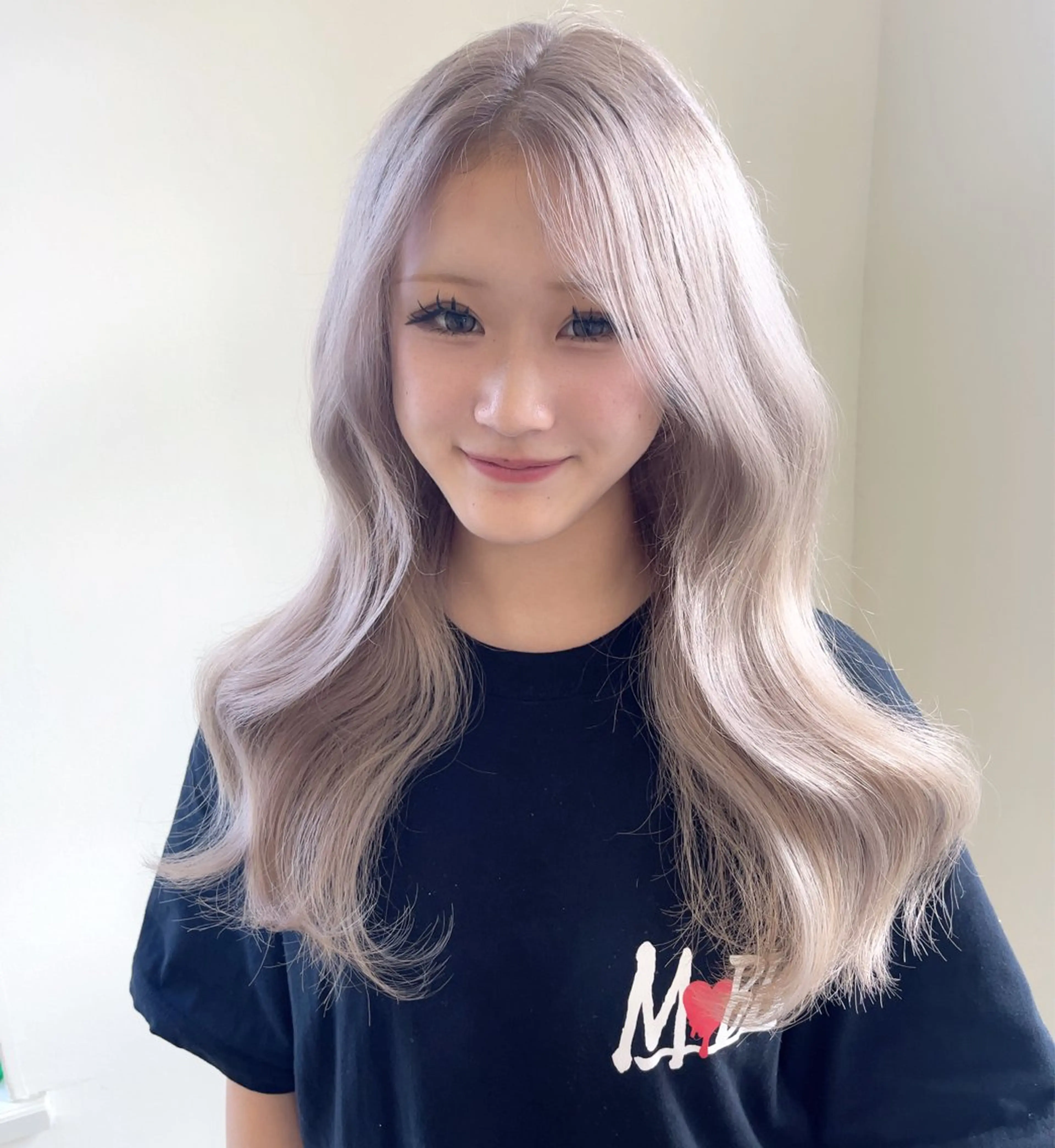 カラー ヤナギウチ エリカのヘアスタイル