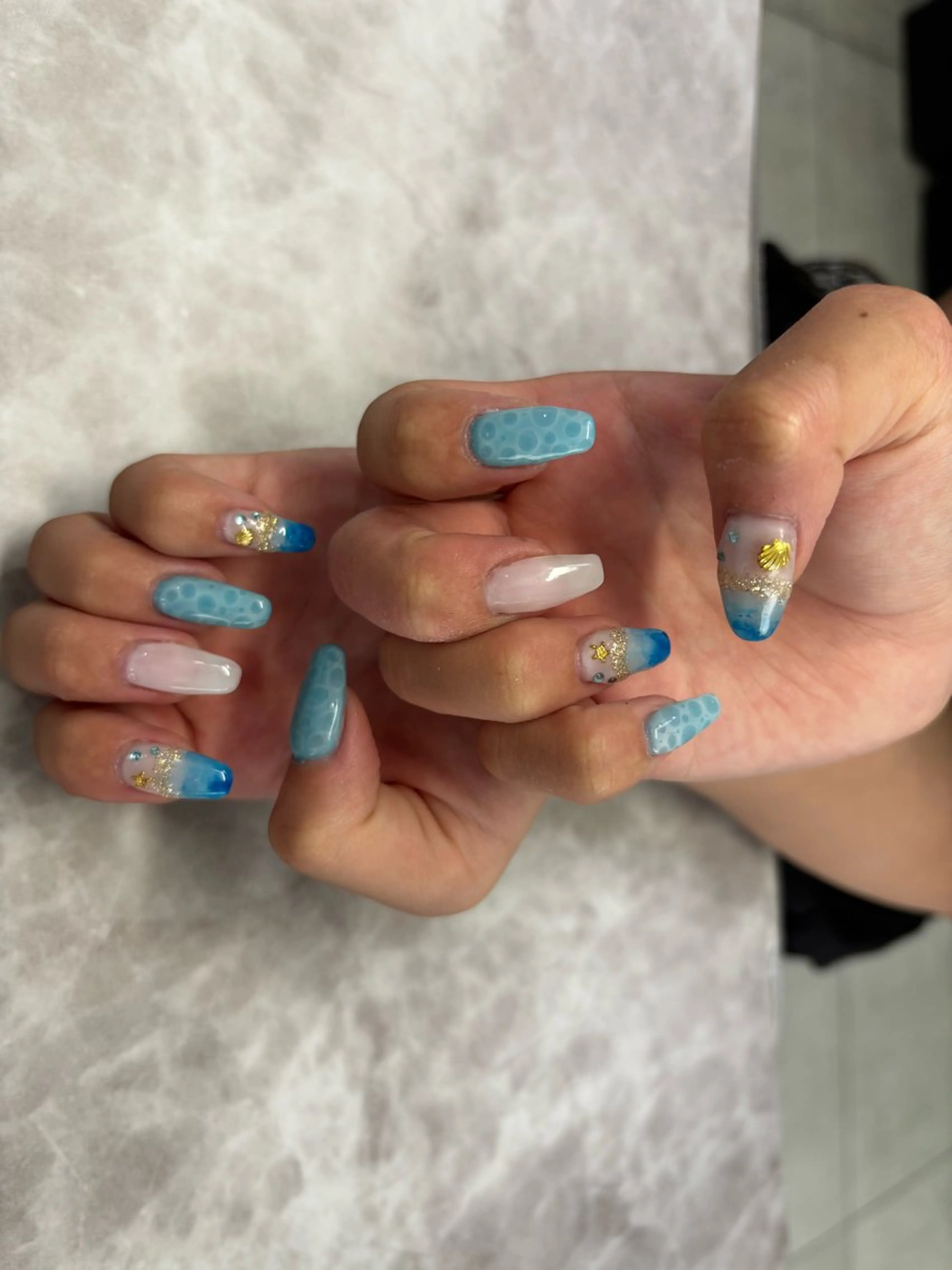 ネイル 長坂 若菜のネイルデザイン