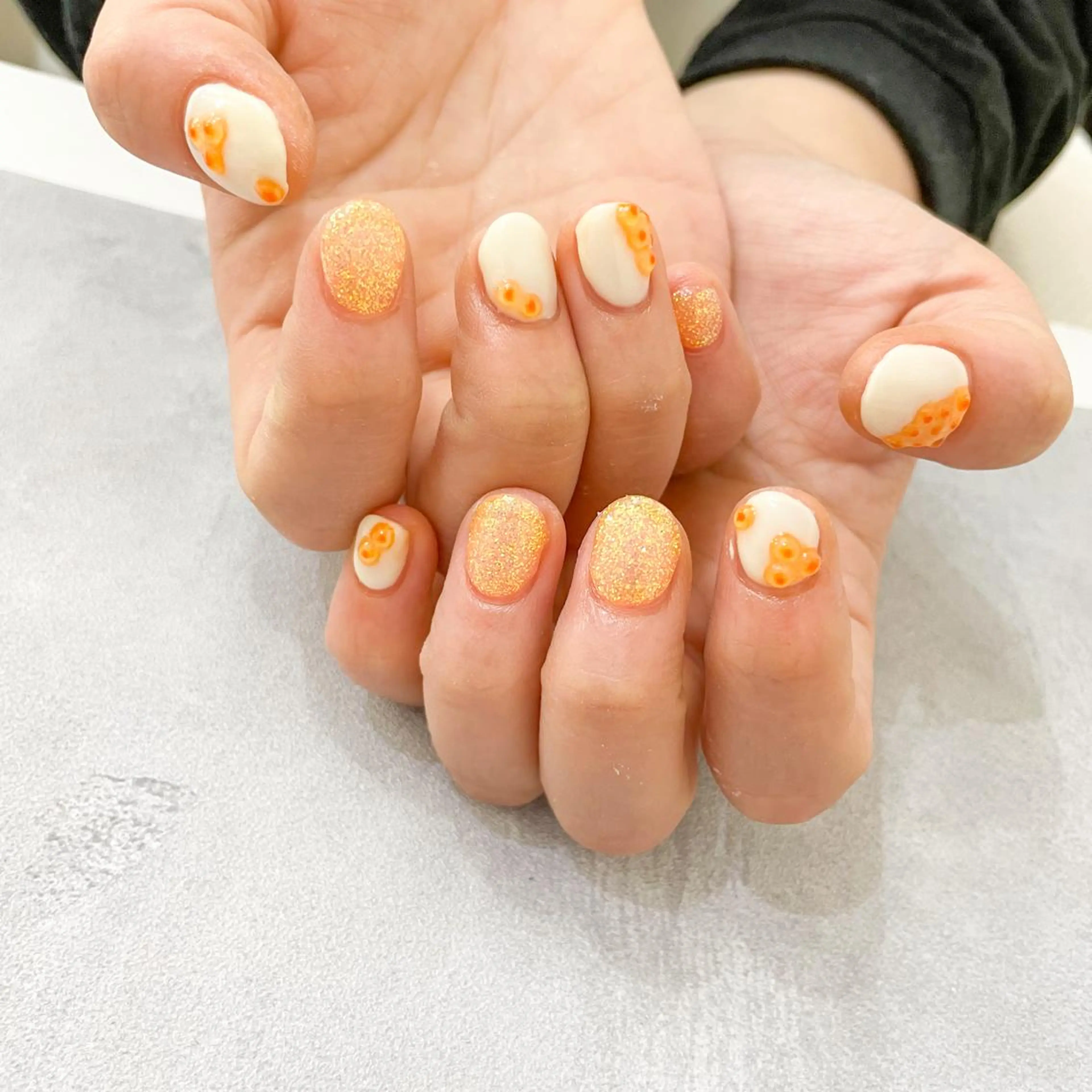 ネイル ハンドネイル ゴテゴテ💙ワンホン リオナのネイルデザイン