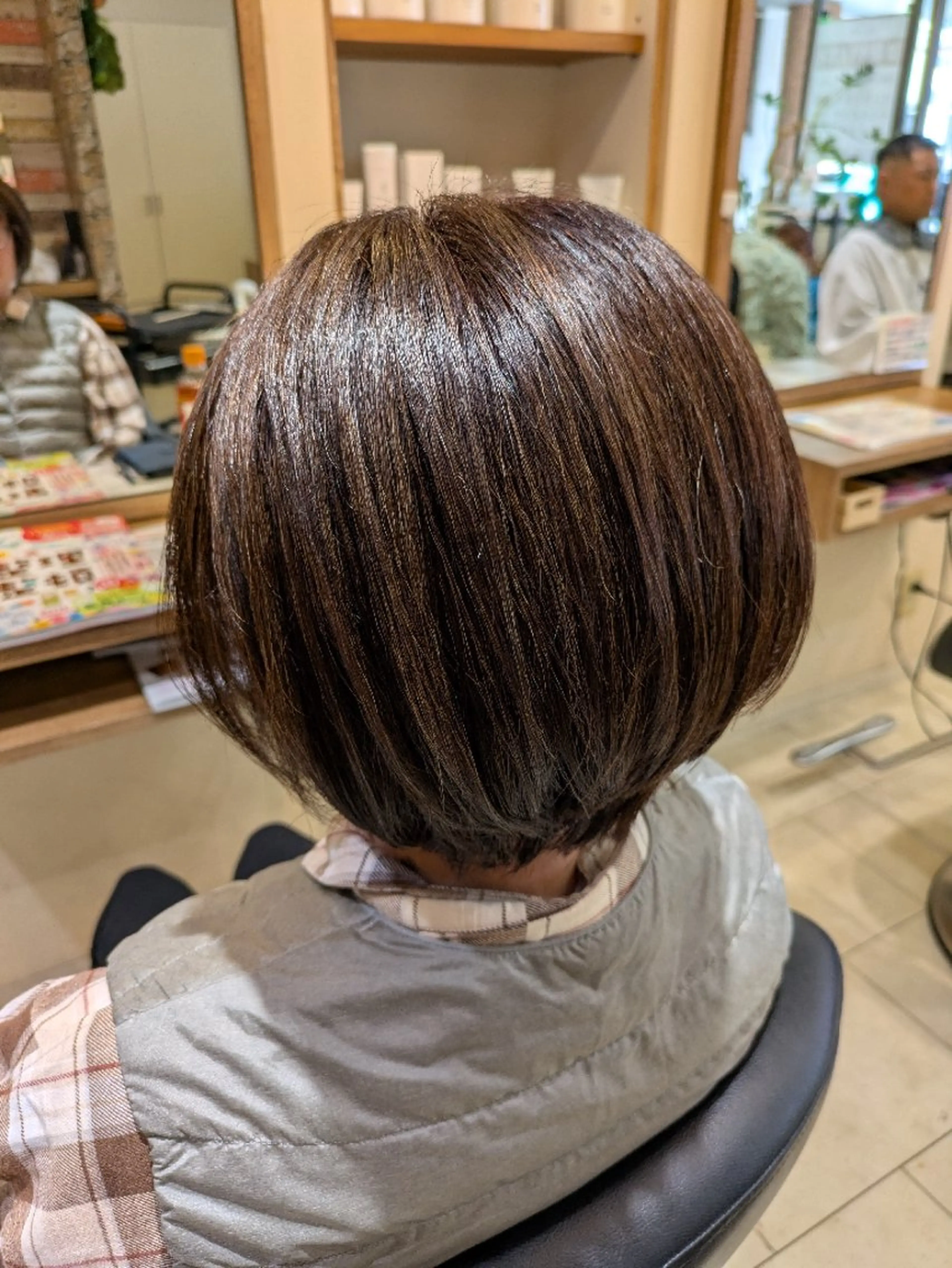 ミディアム 塚原 友紀子のヘアスタイル
