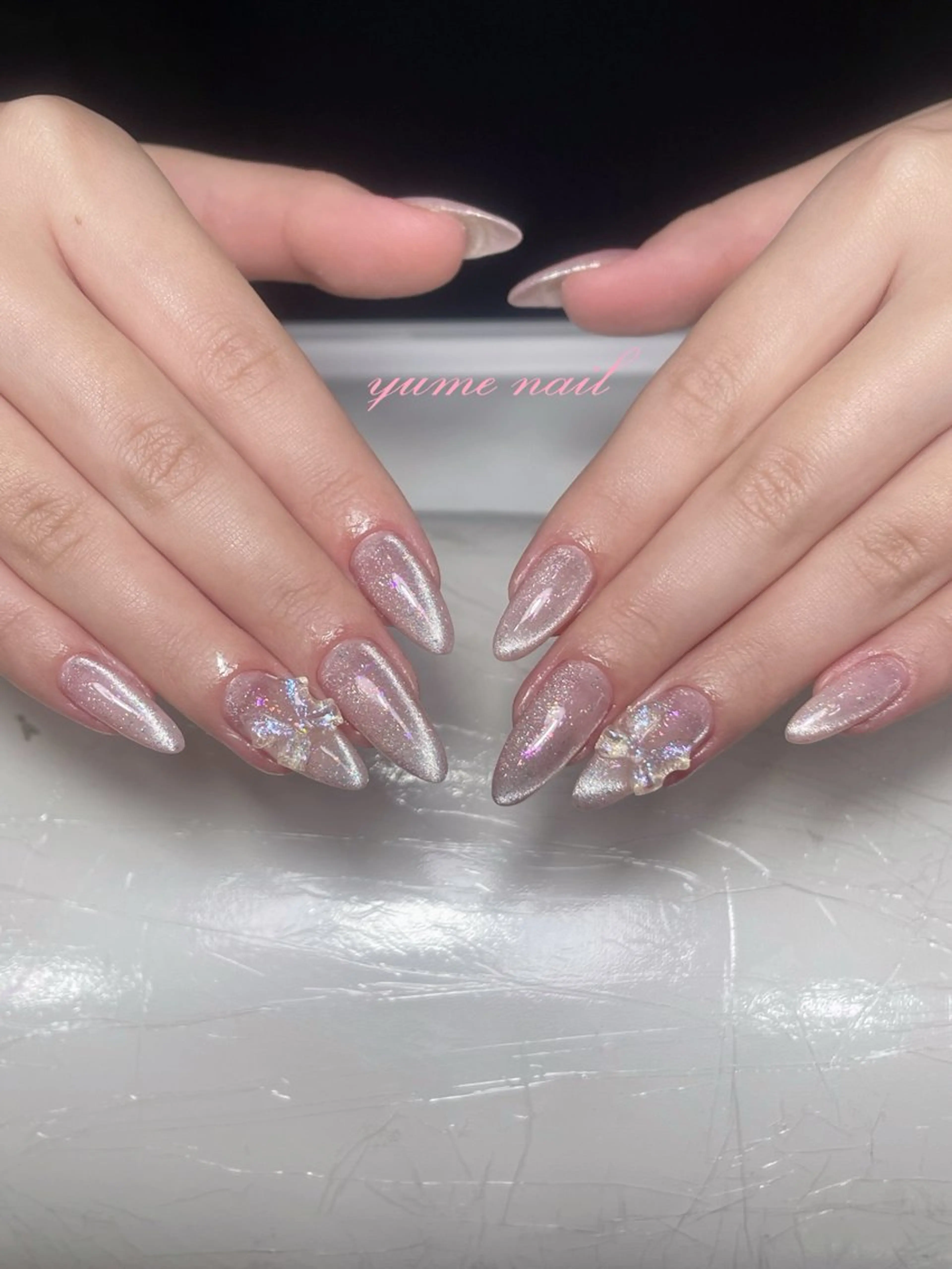 ミディアム ヒエン NAILのネイルデザイン