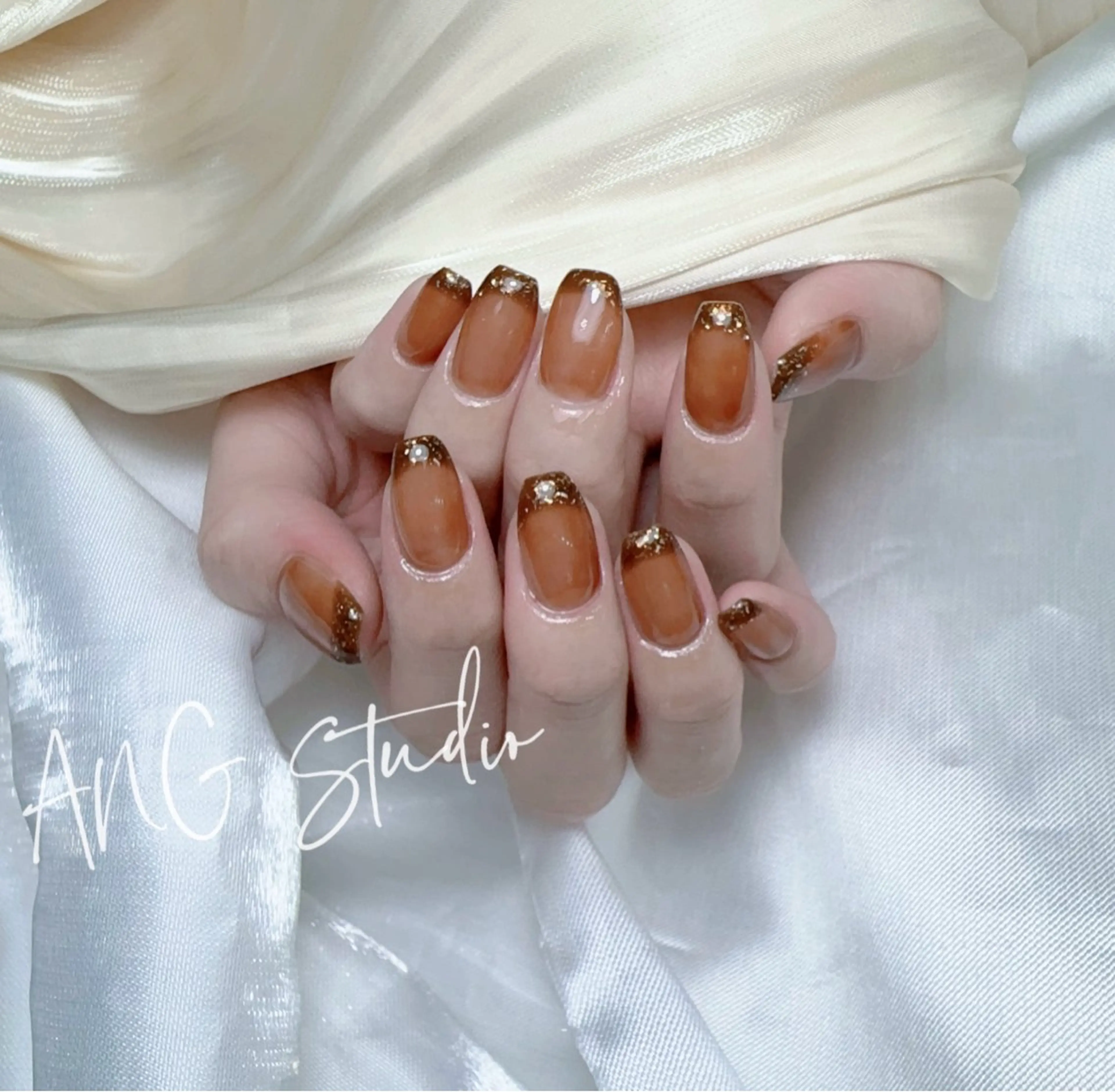 ネイル ハンドネイル ハンドケア ANG Studioのネイルデザイン