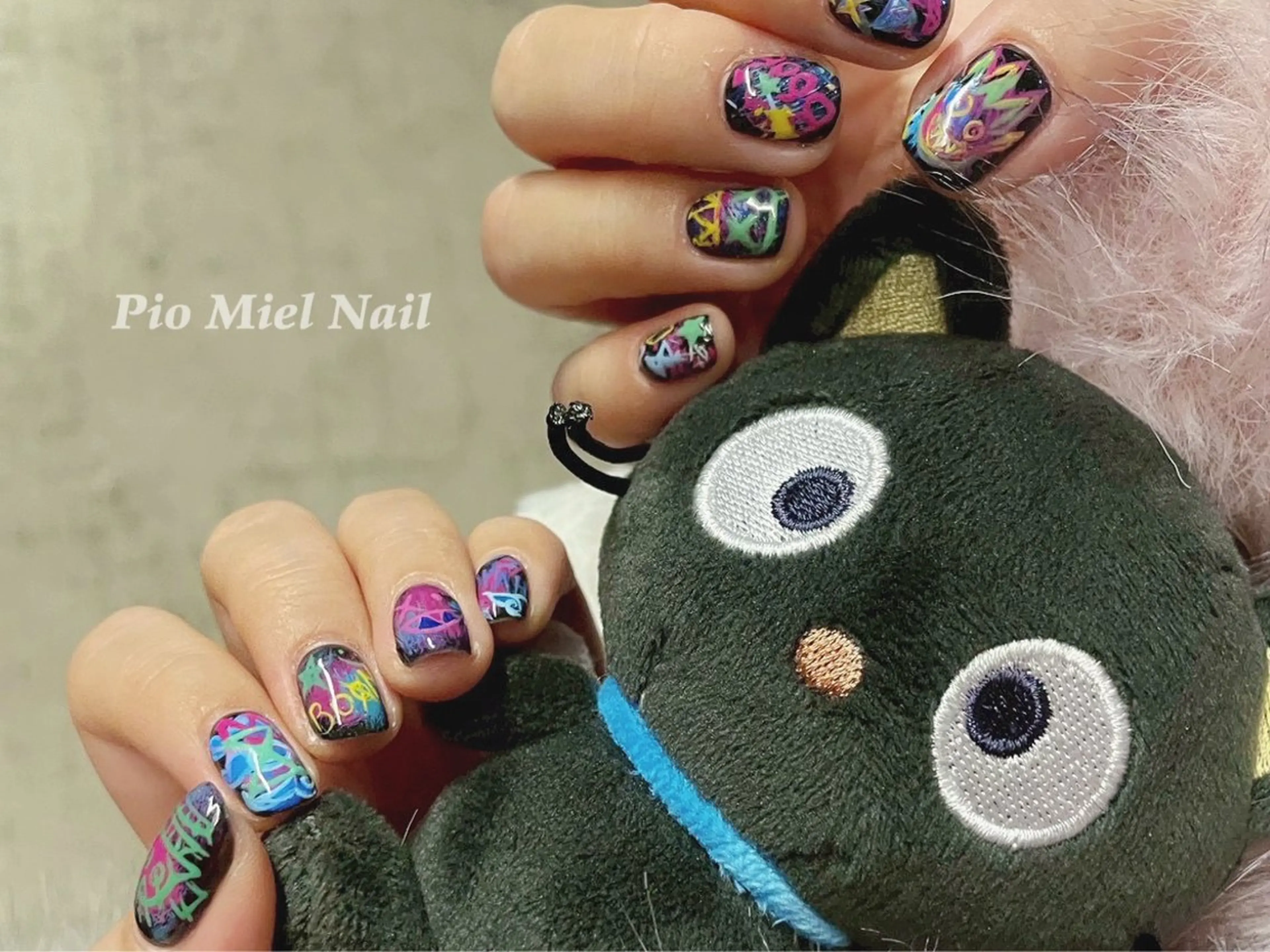 ネイル フレンチネイル 韓国ネイル マグネットネイル ニュアンスネイル オフィスネイル Pio Mielのネイルデザイン