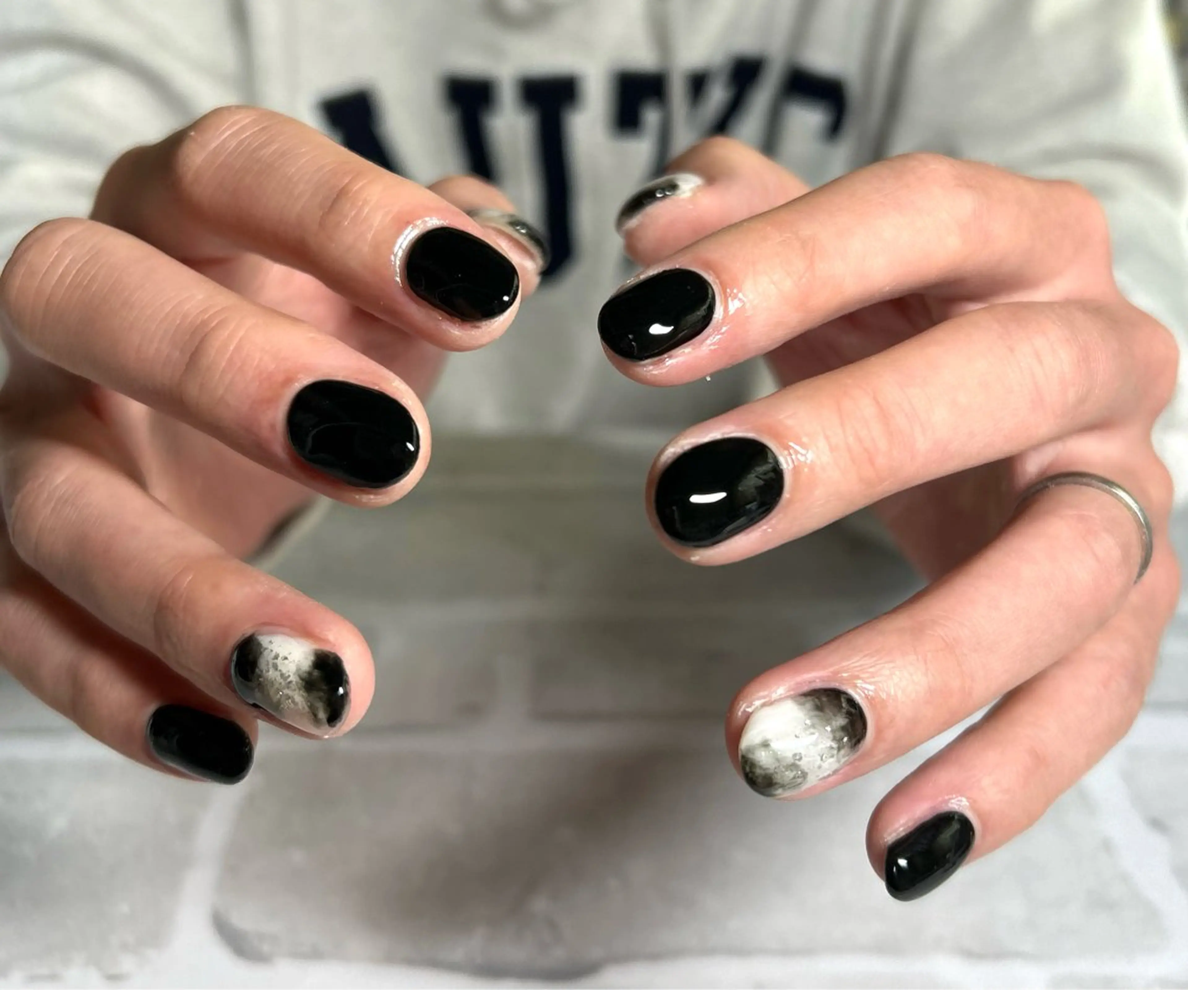 ショート ハンドネイル 2DY NAIL SALONのネイルデザイン