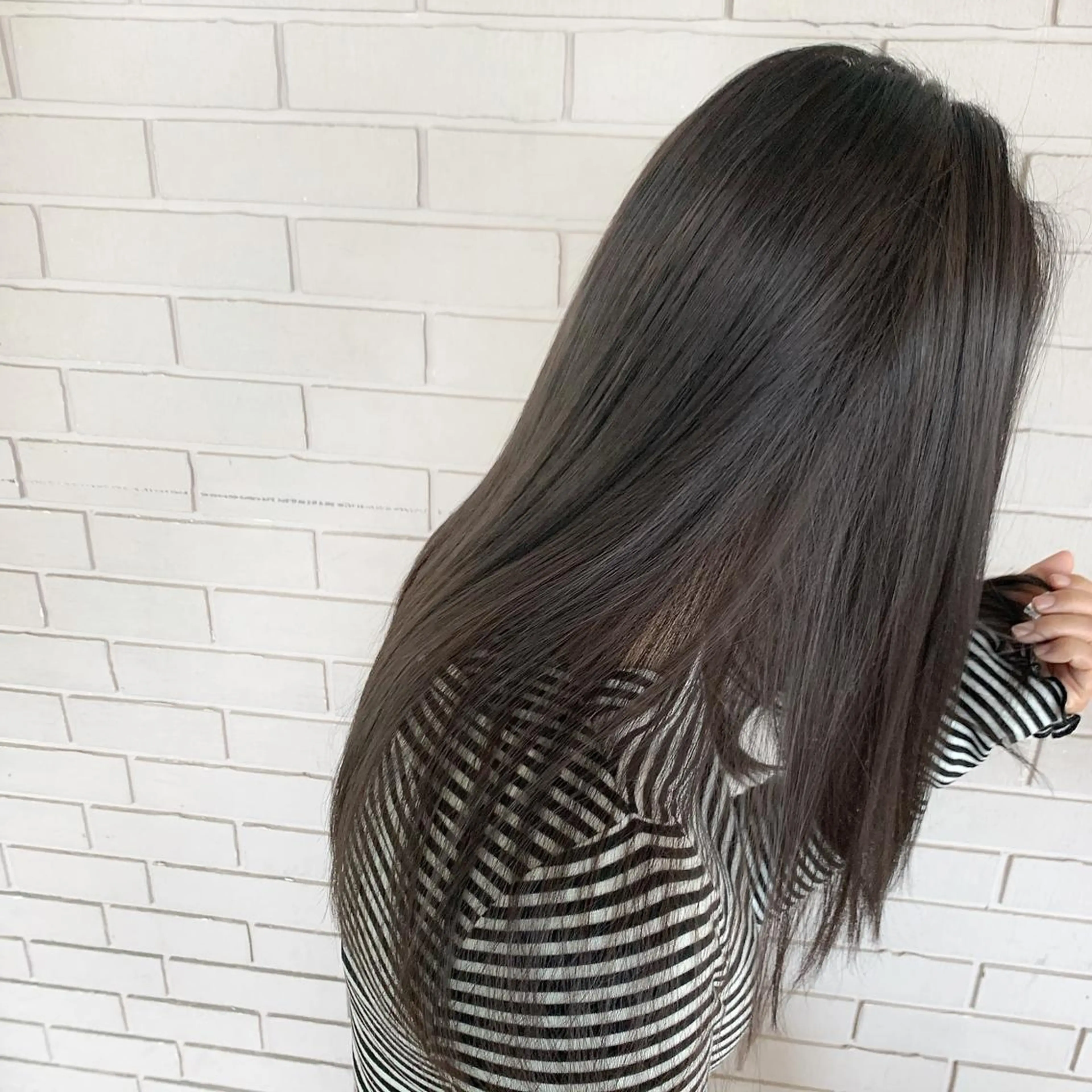 ロング カラー 杉村 未来のヘアスタイル