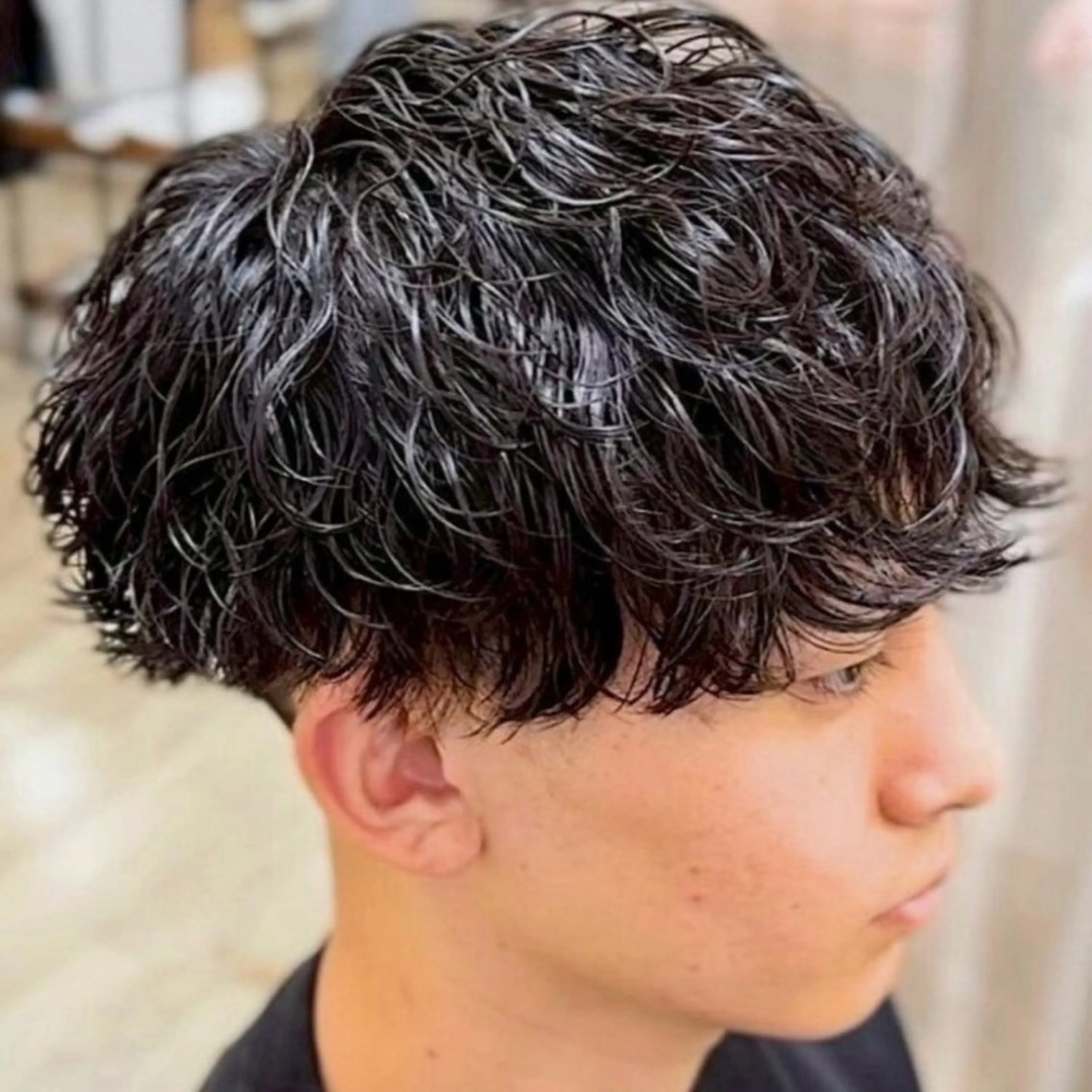 パーマ メンズ メンズパーマ 波巻きパーマ カット パーマ 安部 真弘のヘアスタイル