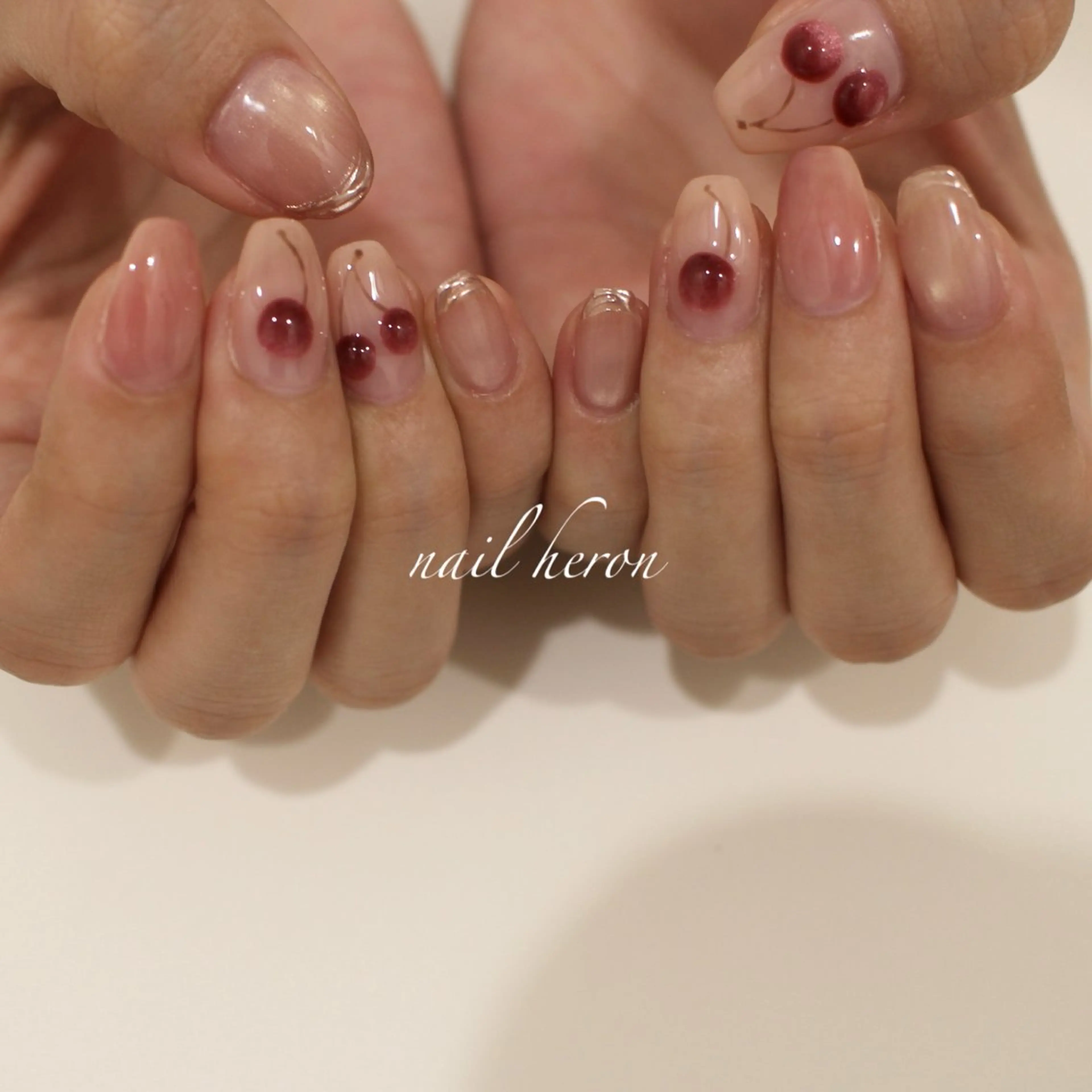 ネイル ハンドネイル saki_ nail heronのネイルデザイン