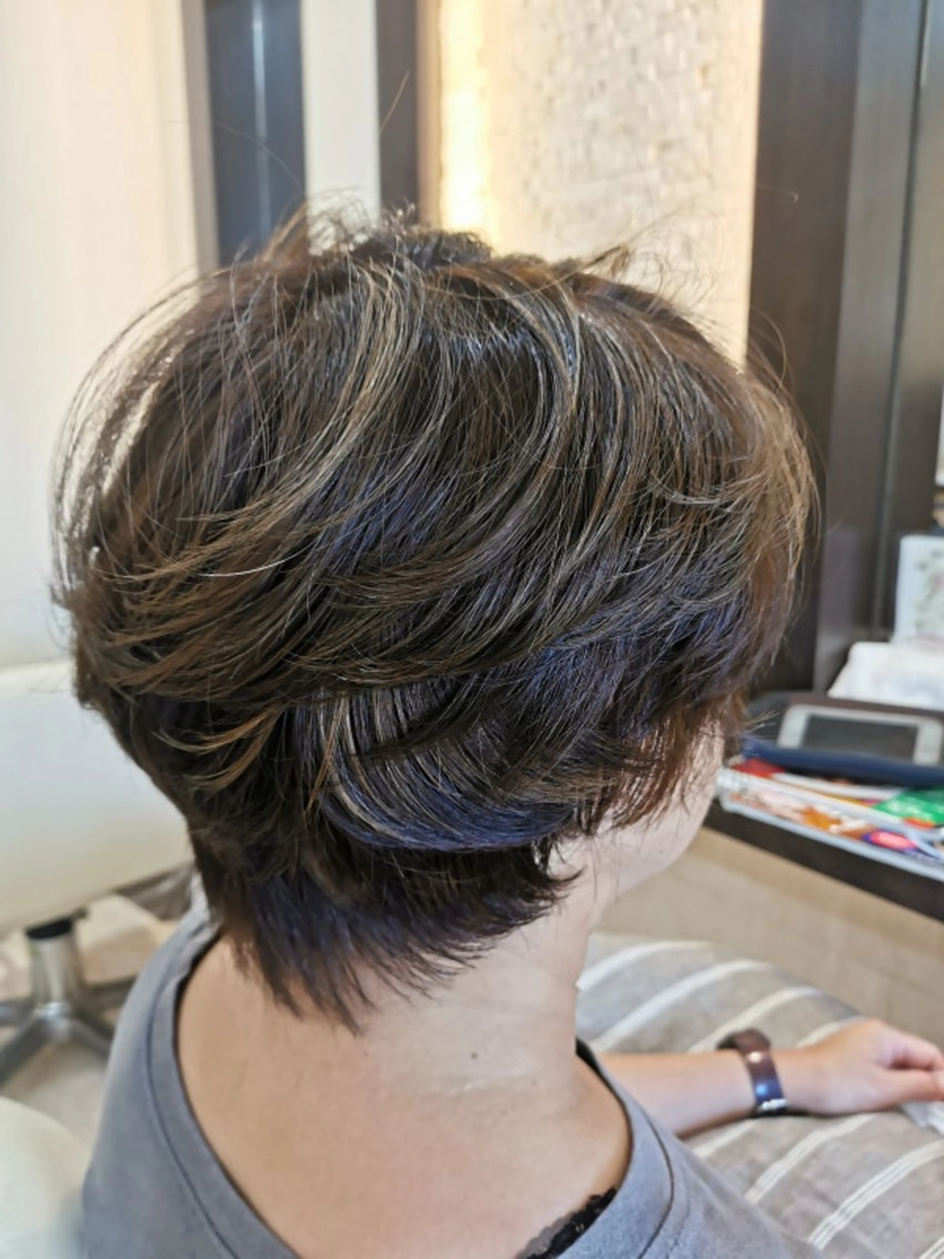 カラー ヘアカラー 磯 青龍のヘアスタイル