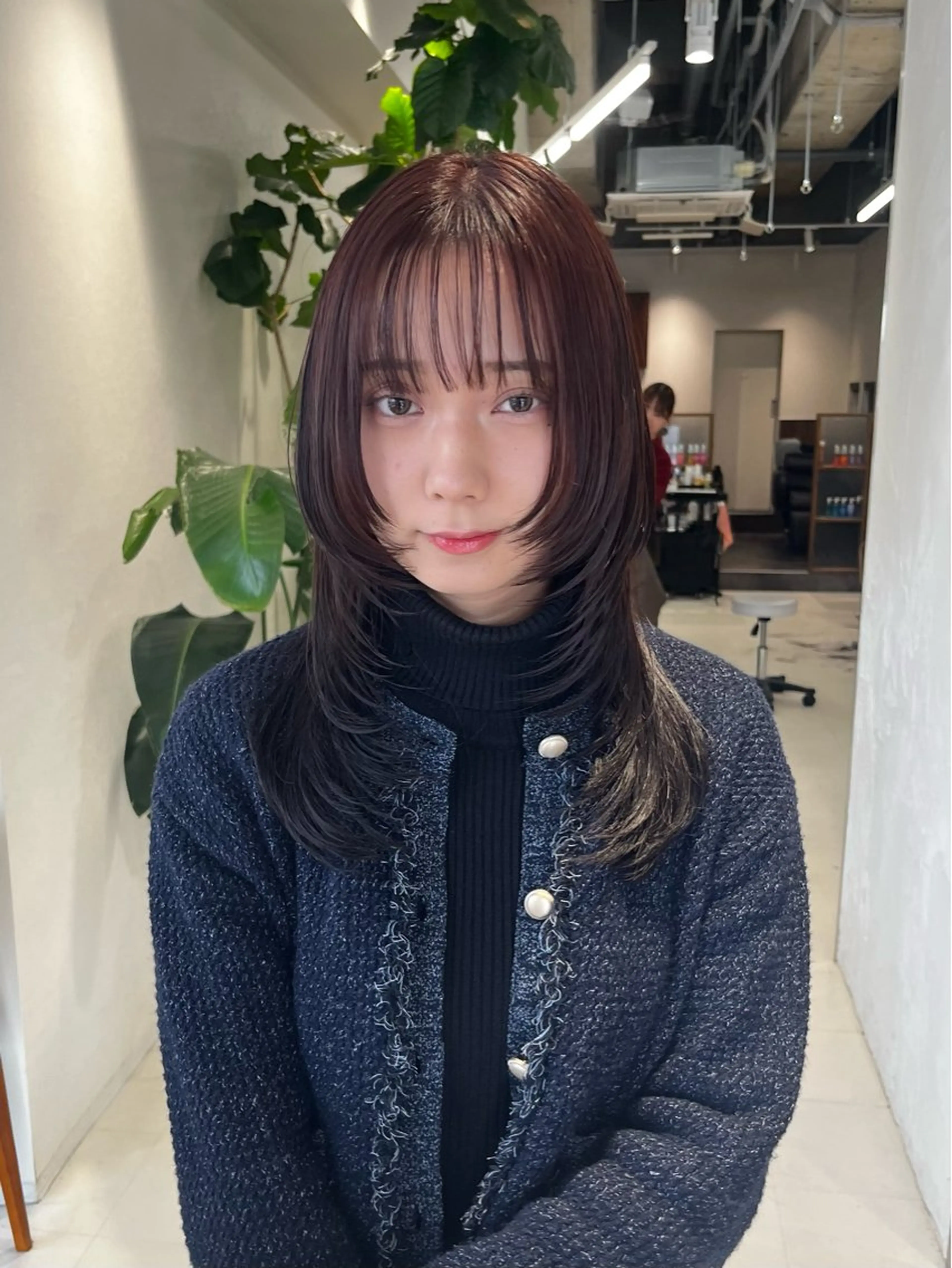 セミロング カラー ブラウンカラー ピンクカラー ピンクブラウン レイヤーカット カット ヘアカラー トリートメント レイヤーカット/ブラ ウンカラー/河野凜のヘアスタイル