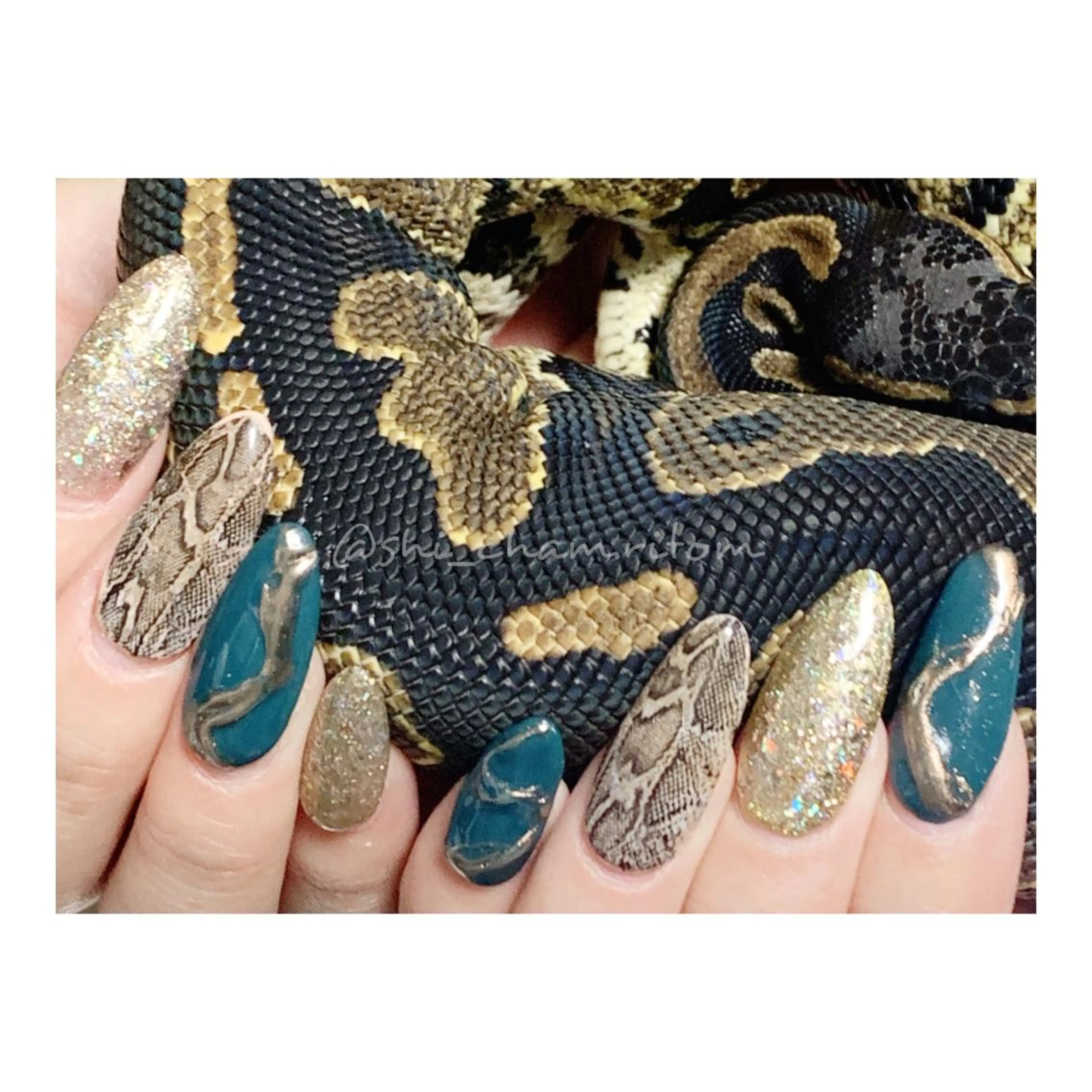 ネイル nailist shioriのネイルデザイン