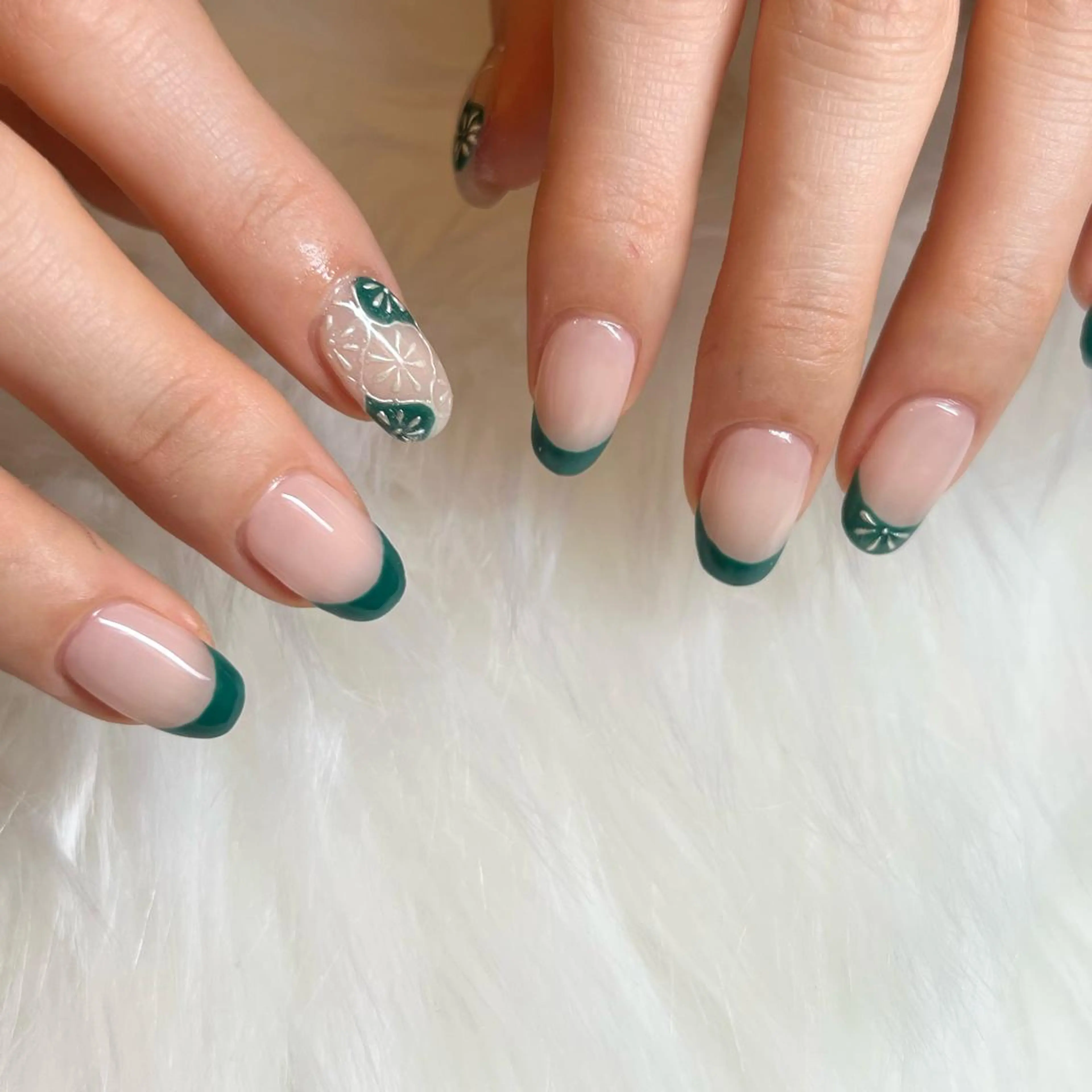 ネイル アートネイル 藤本 楓のネイルデザイン