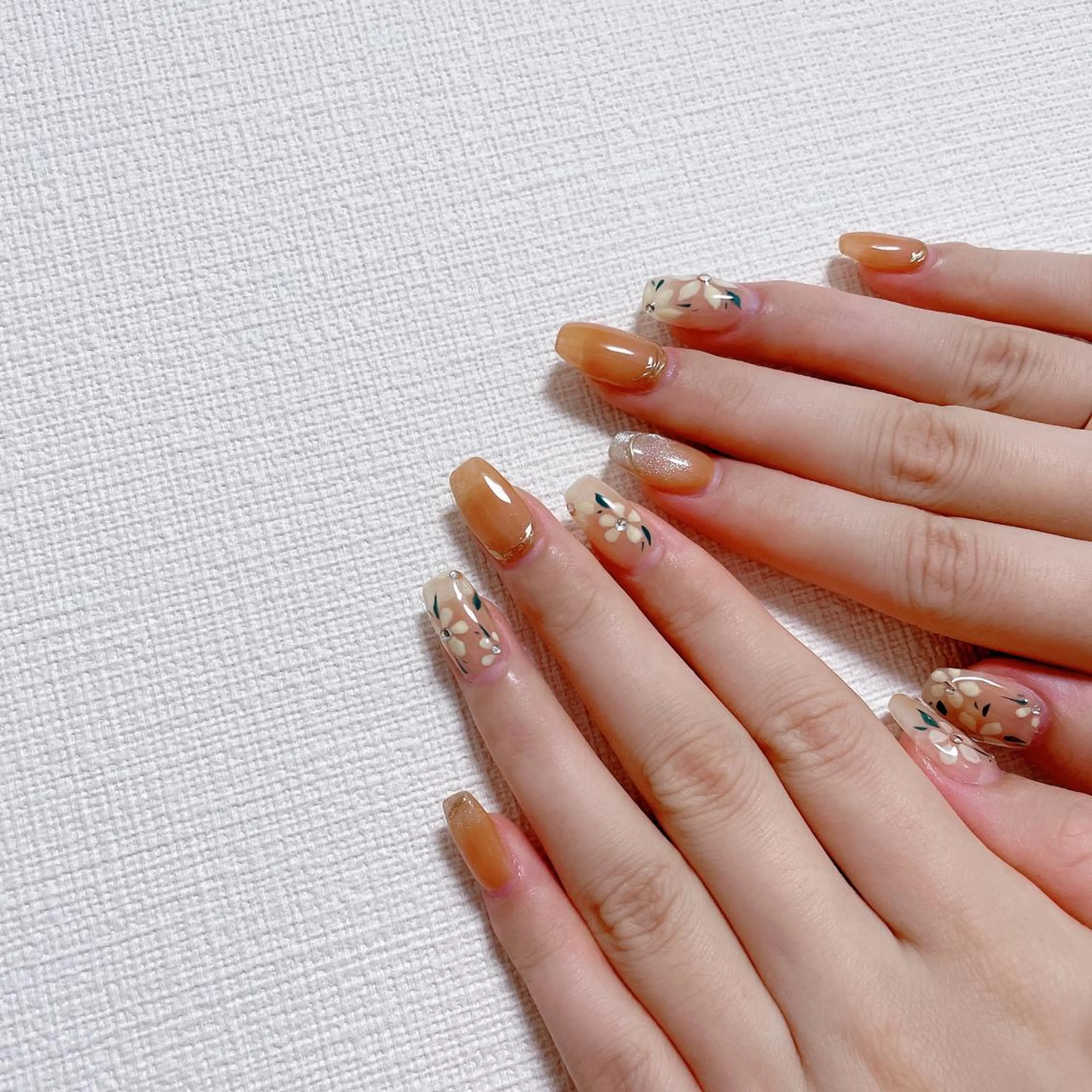 ネイル M🌷nail 長さだし専門店のネイルデザイン