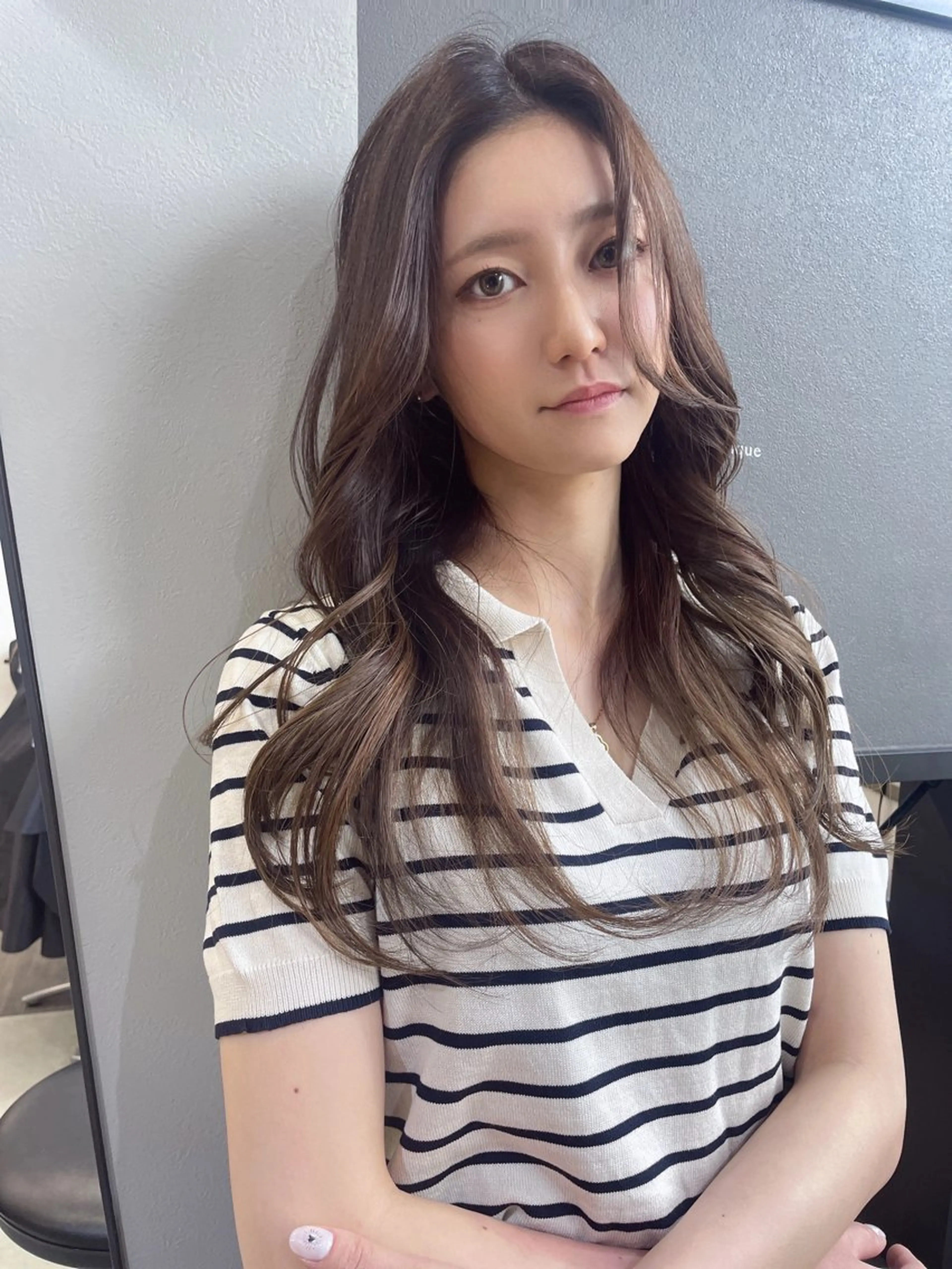 ロング カラー レイヤーカット AIRI layer cut hairのヘアスタイル