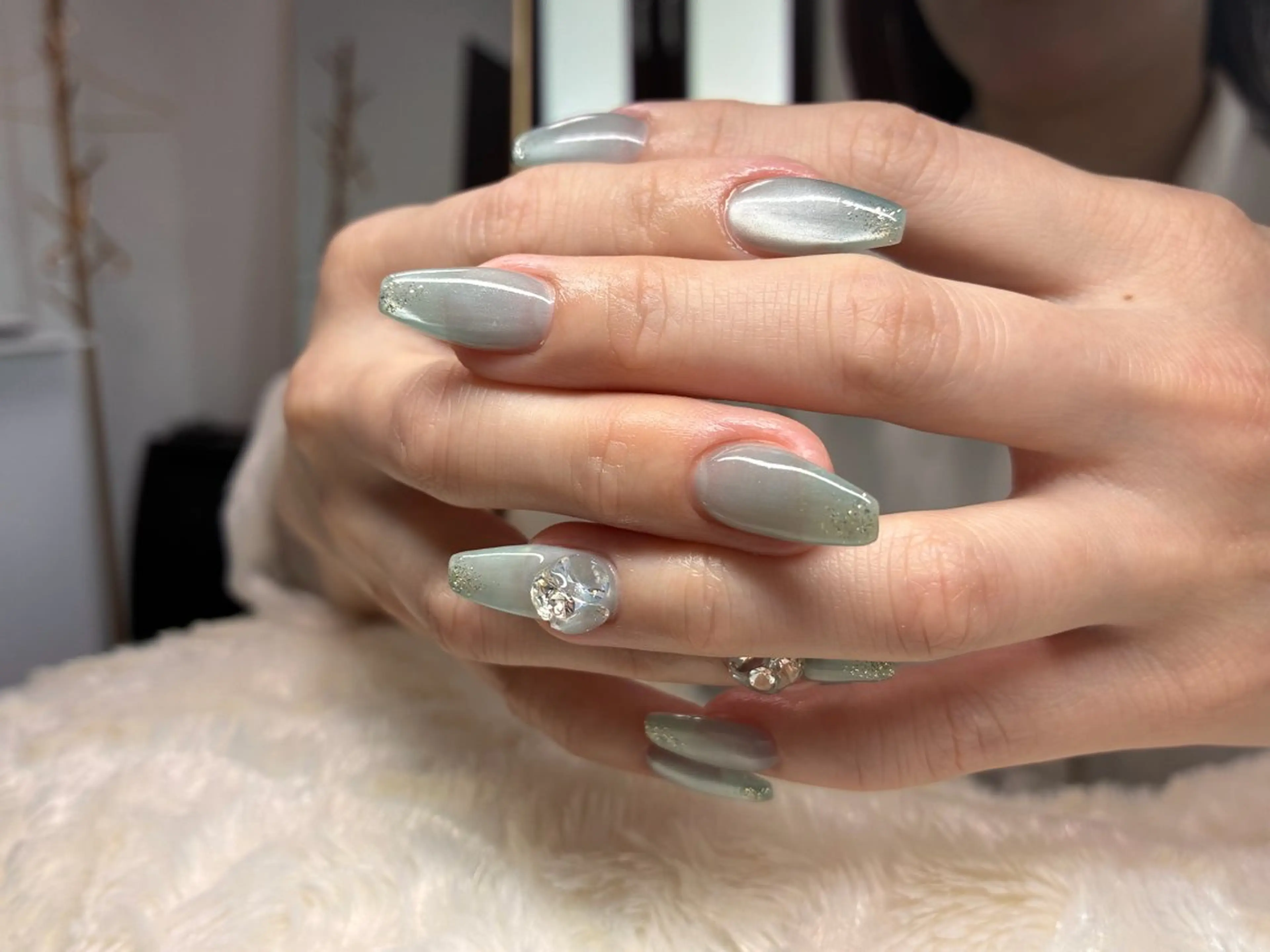 ネイル マグネットネイル ビー玉ネイル 💎JADE💎 安田沙也香のネイルデザイン
