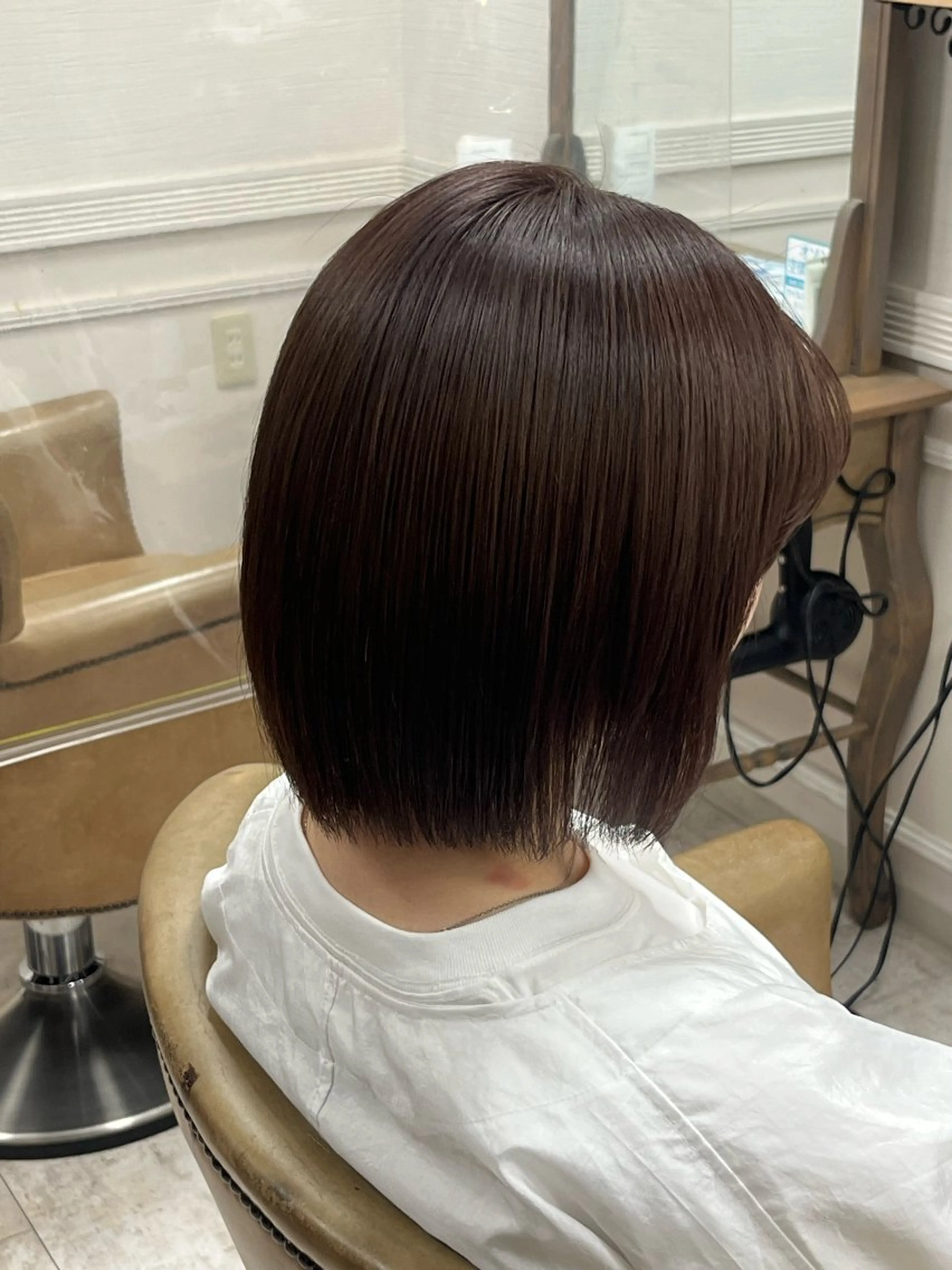 ショート チョコレートブラウン 髪質改善 中村 由布紀のヘアスタイル