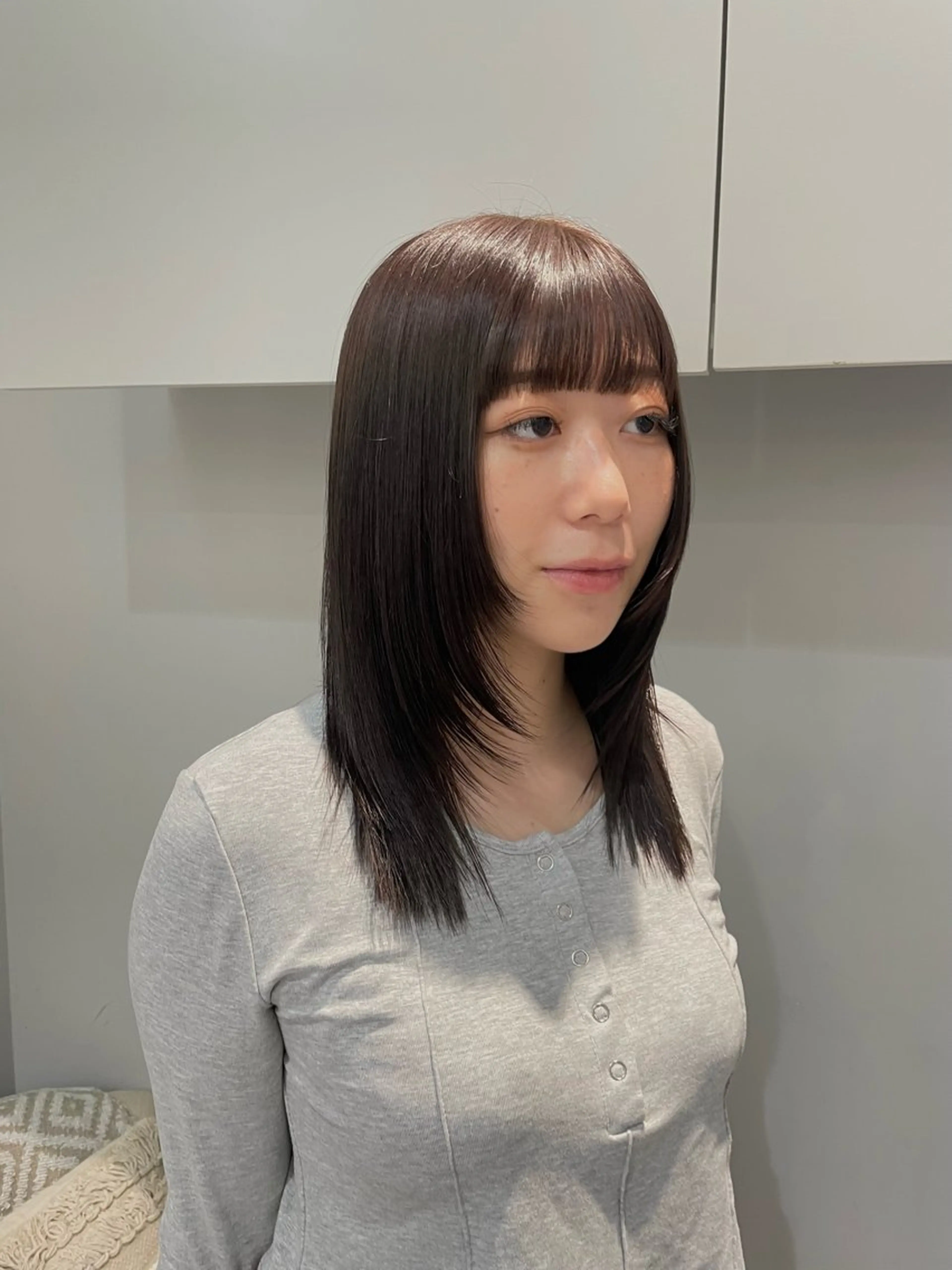 セミロング カラー カット ヘアカラー トリートメント 🩶赤み消しカラー 🐈‍⬛荻野美思🐾のヘアスタイル