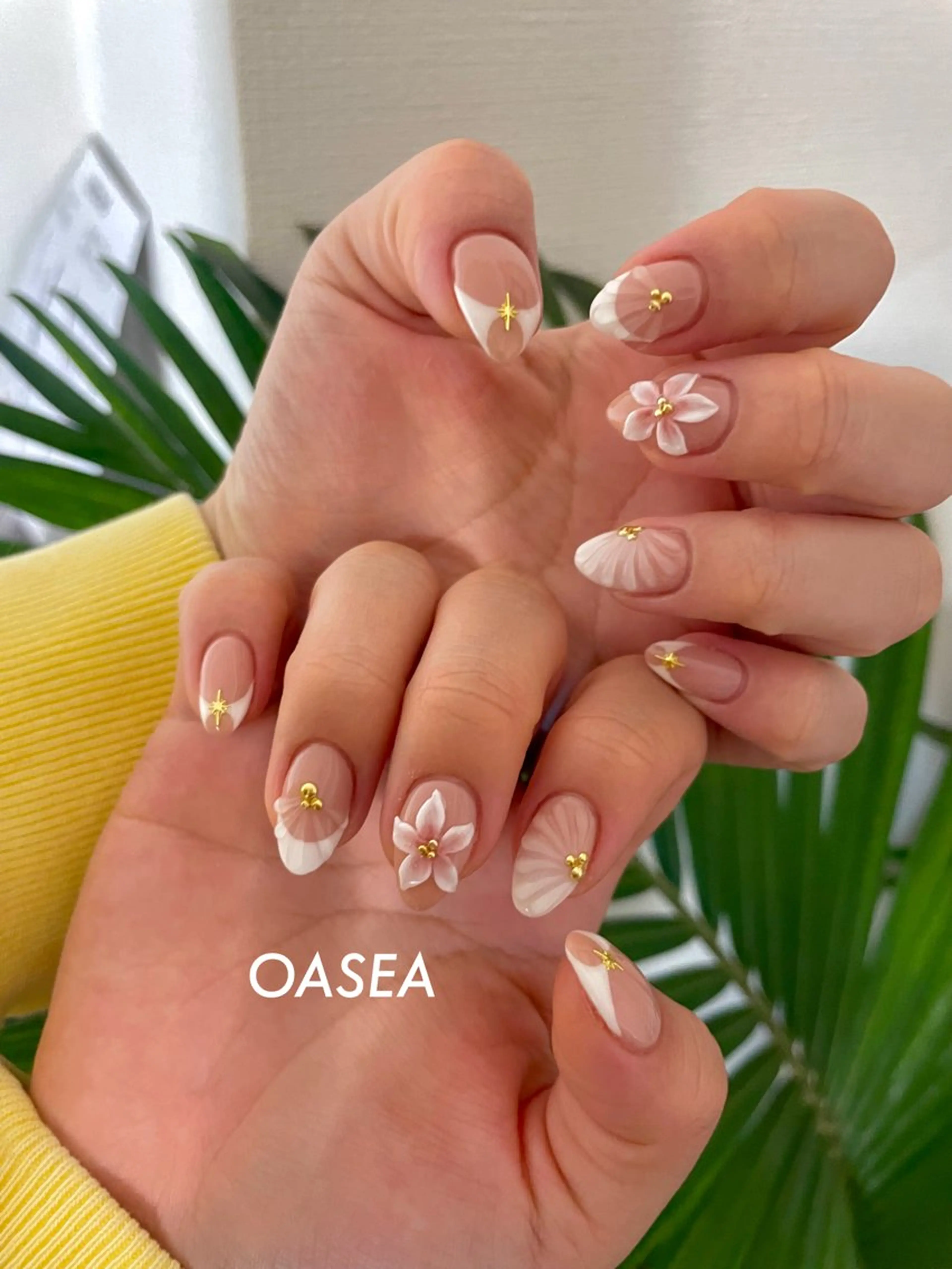 ネイル ハンドネイル 🌞💜 KAORI 🌴のネイルデザイン