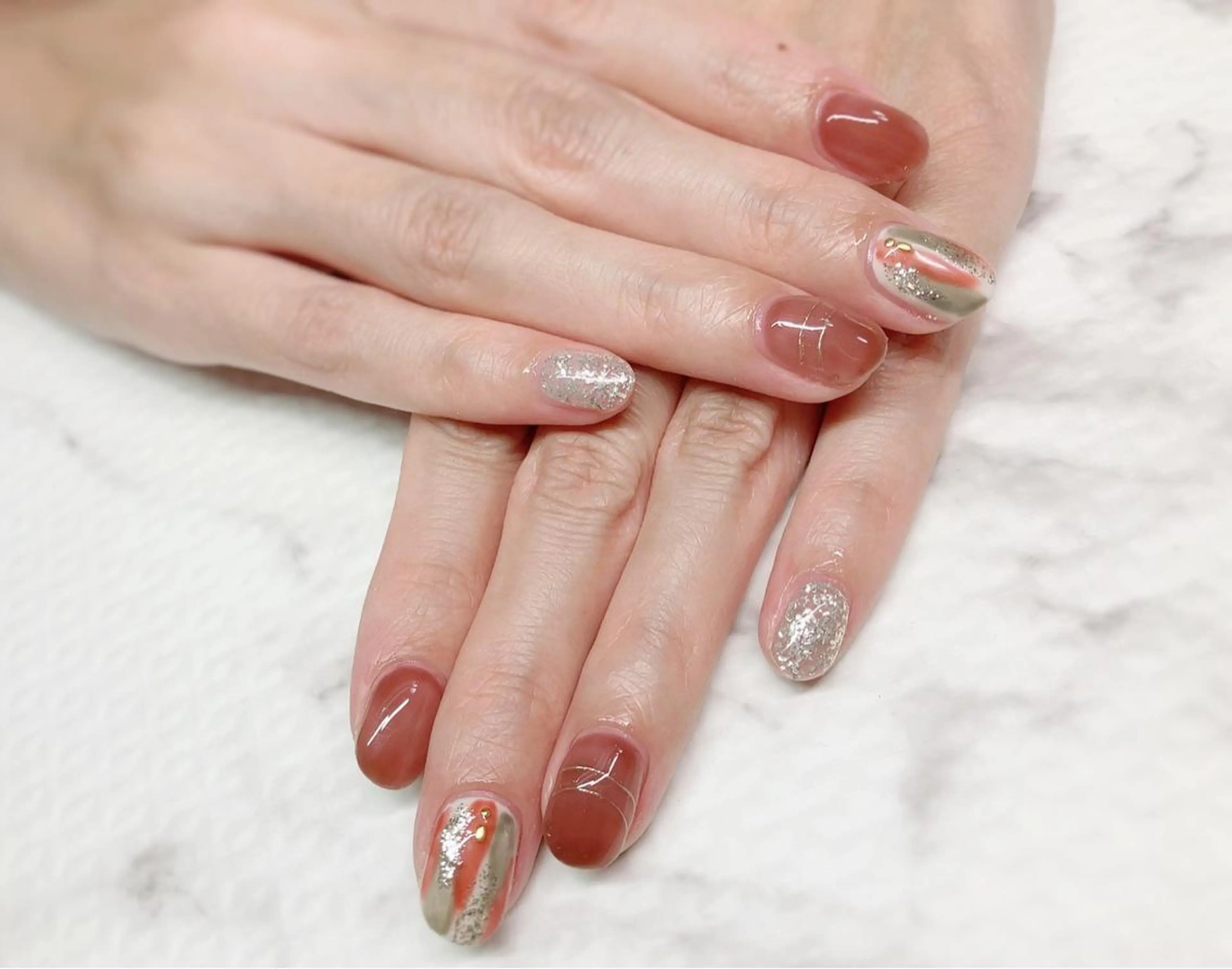 ネイル アニマル柄 べっ甲ネイル フットネイル グリーン オフィスネイル Lily Roseスタッフ一同のマツエク・マツパデザイン