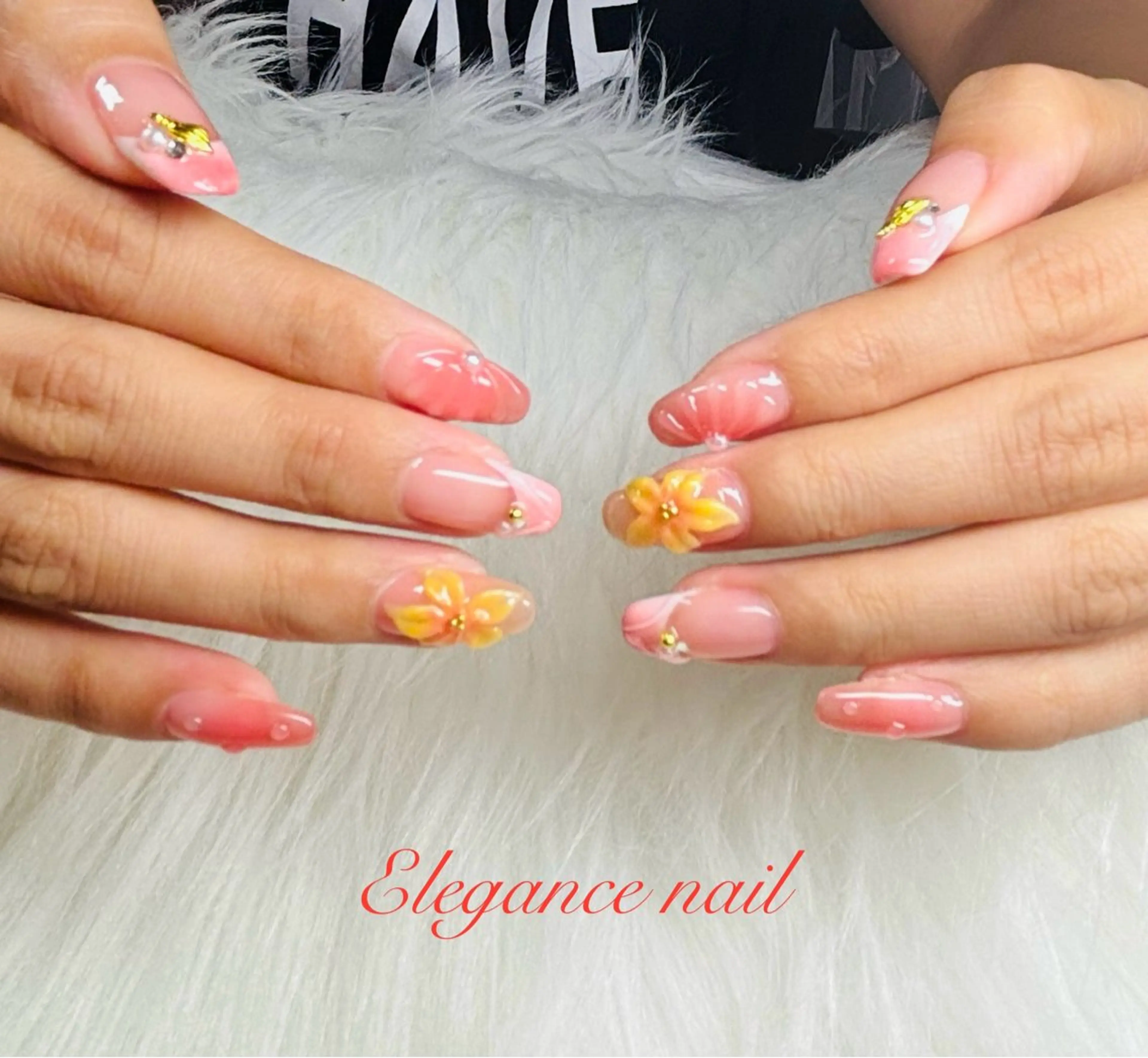 「オフ無し」自爪ネイル　やり放題、つけ放題の写真