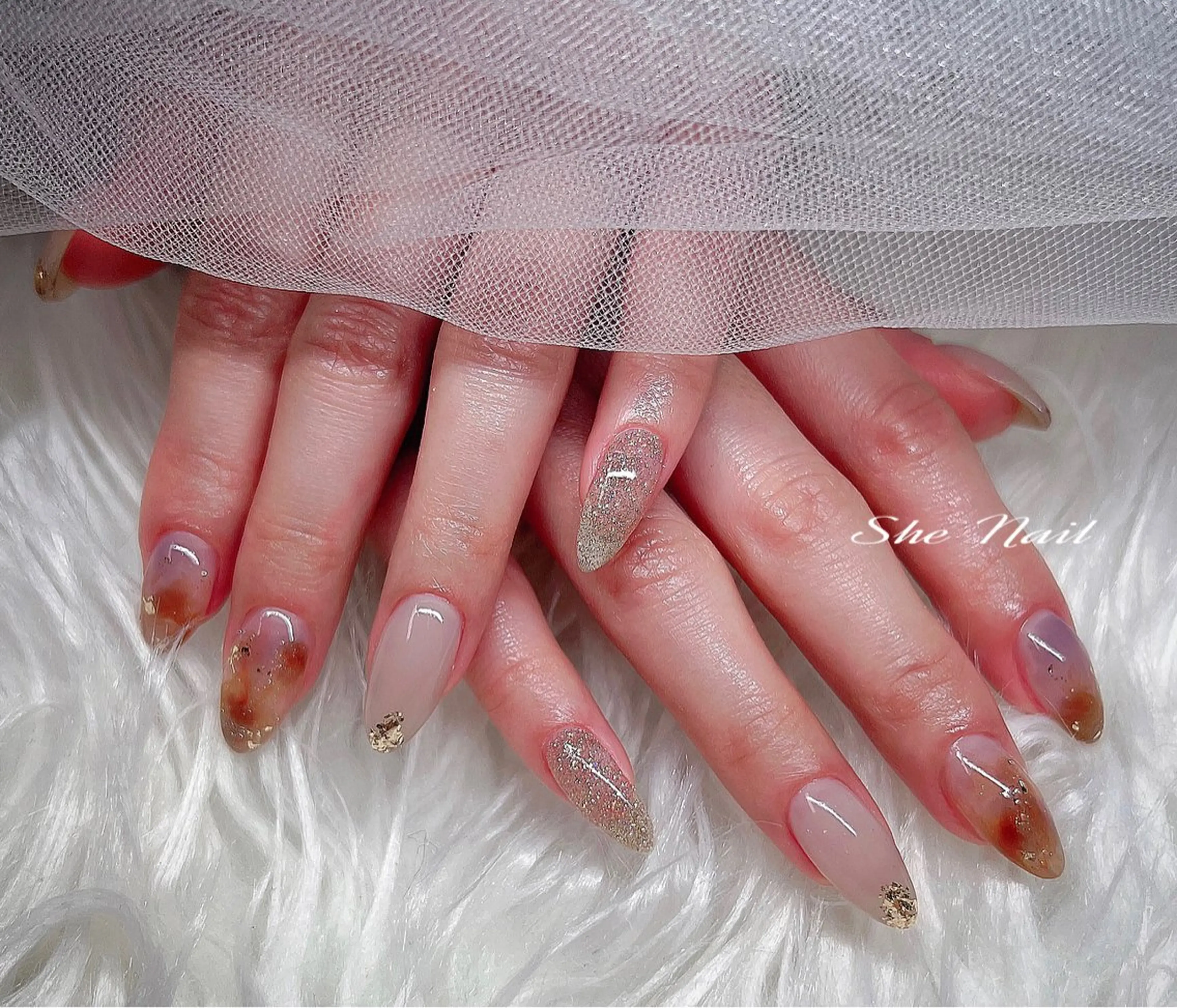 ネイル チークネイル 長さ出し フレンチネイル ガラスフレンチ マグネットネイル ハンドネイル She   Nail所属・ISA_ BELLAのネイルデザイン