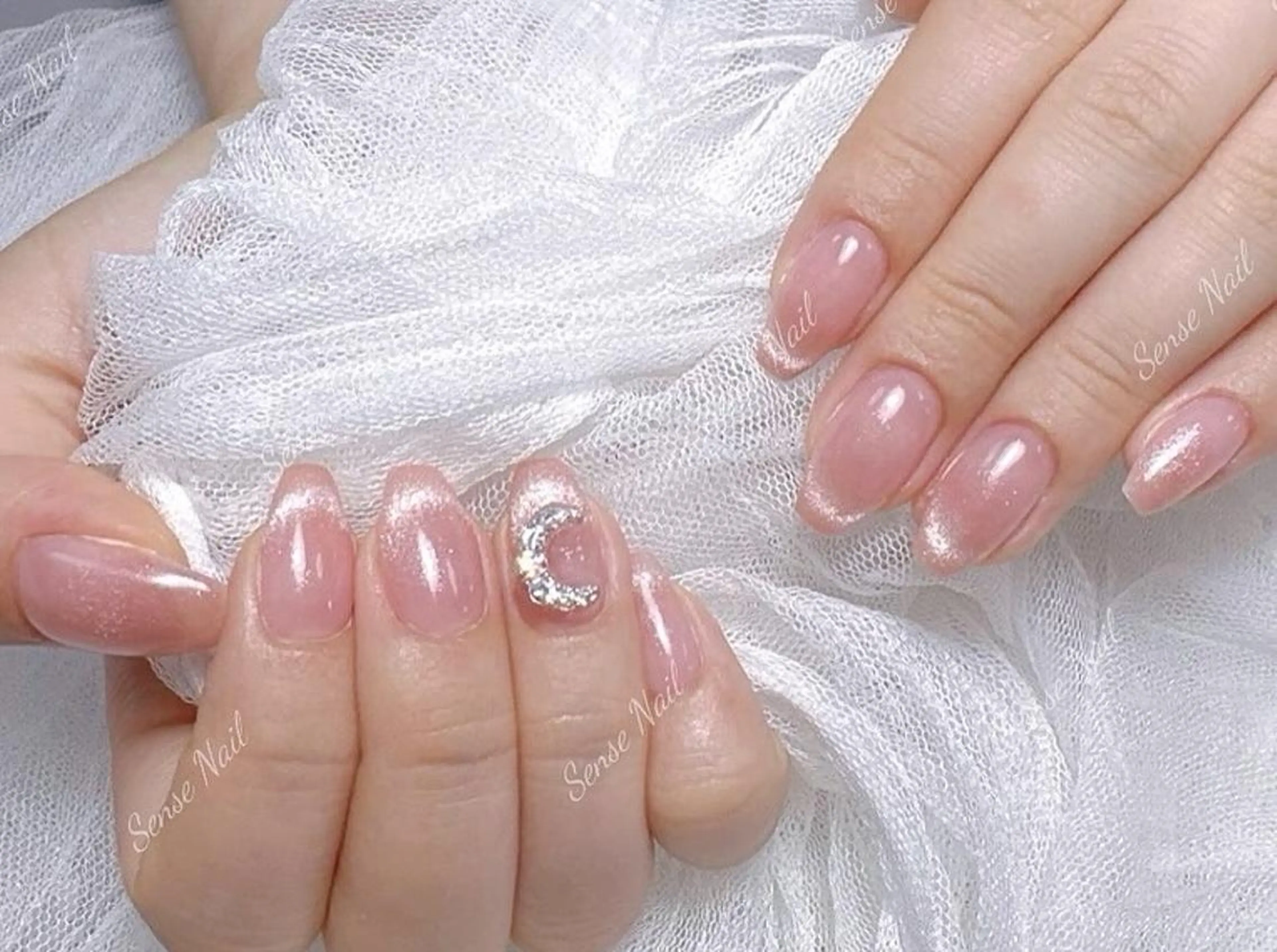 ネイル ハンドネイル ハンドケア Feinn Ink💕のネイルデザイン