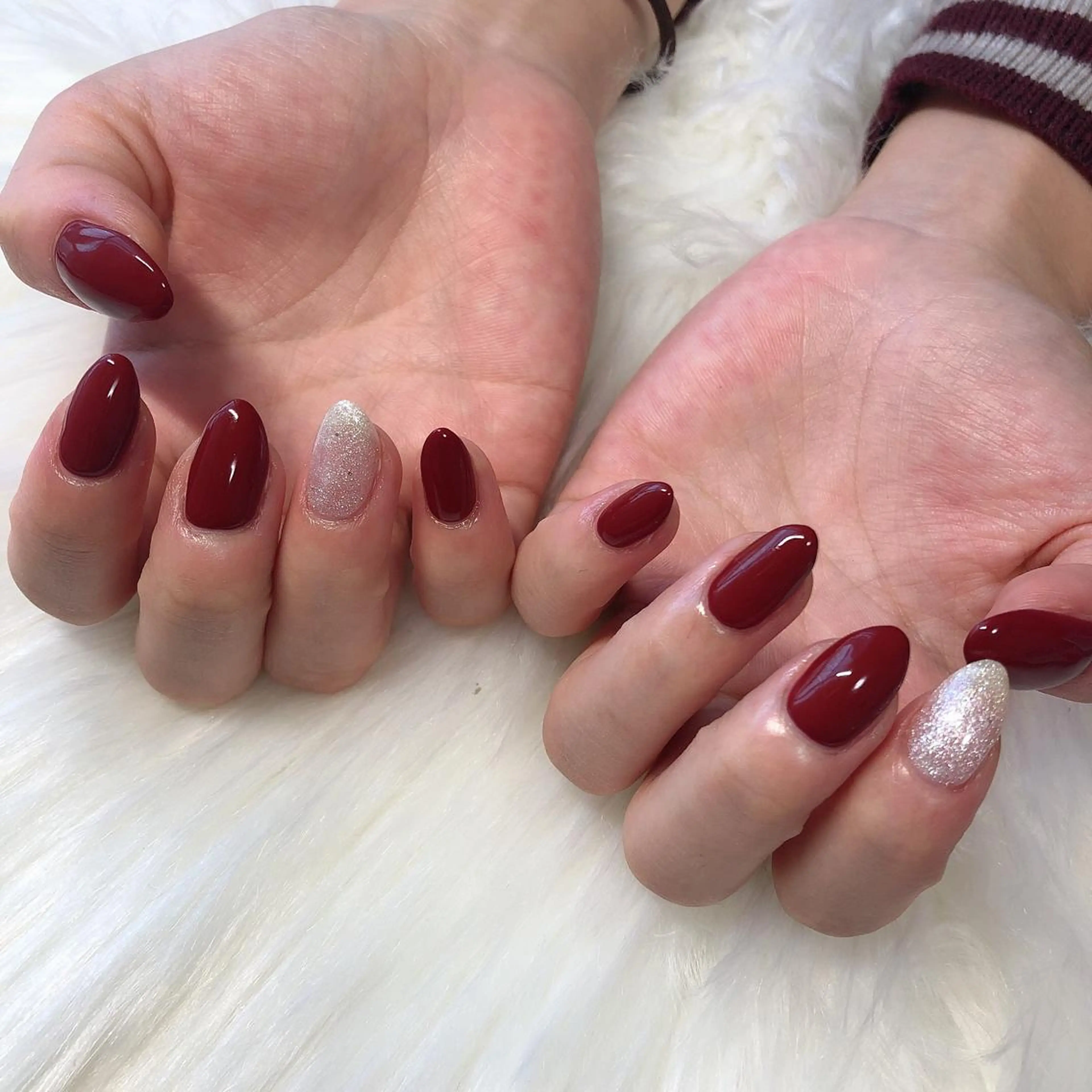 ネイル ハンドネイル 西岡 杏のネイルデザイン