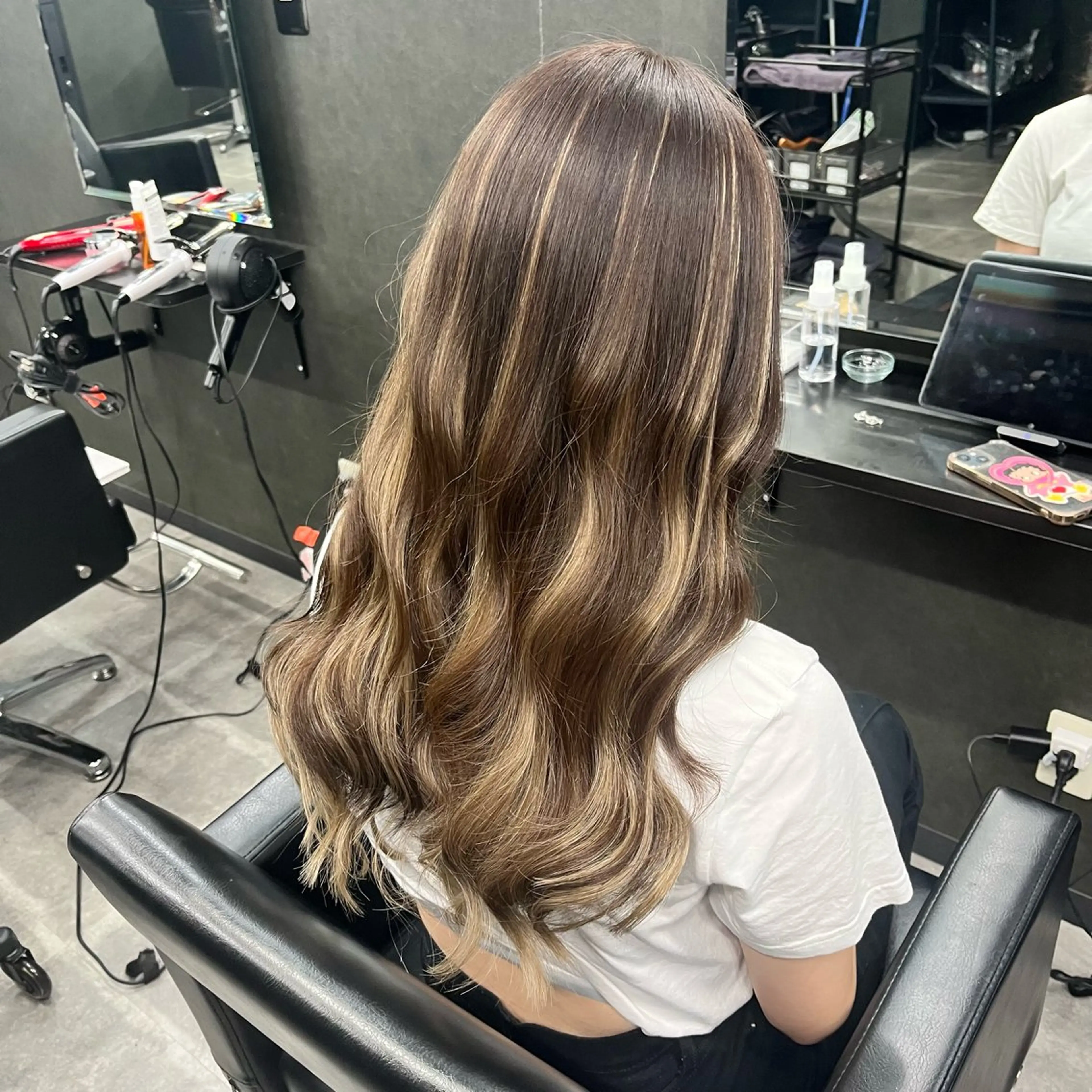 カラー＋トリートメント＋シールエクステ40本🦊の写真