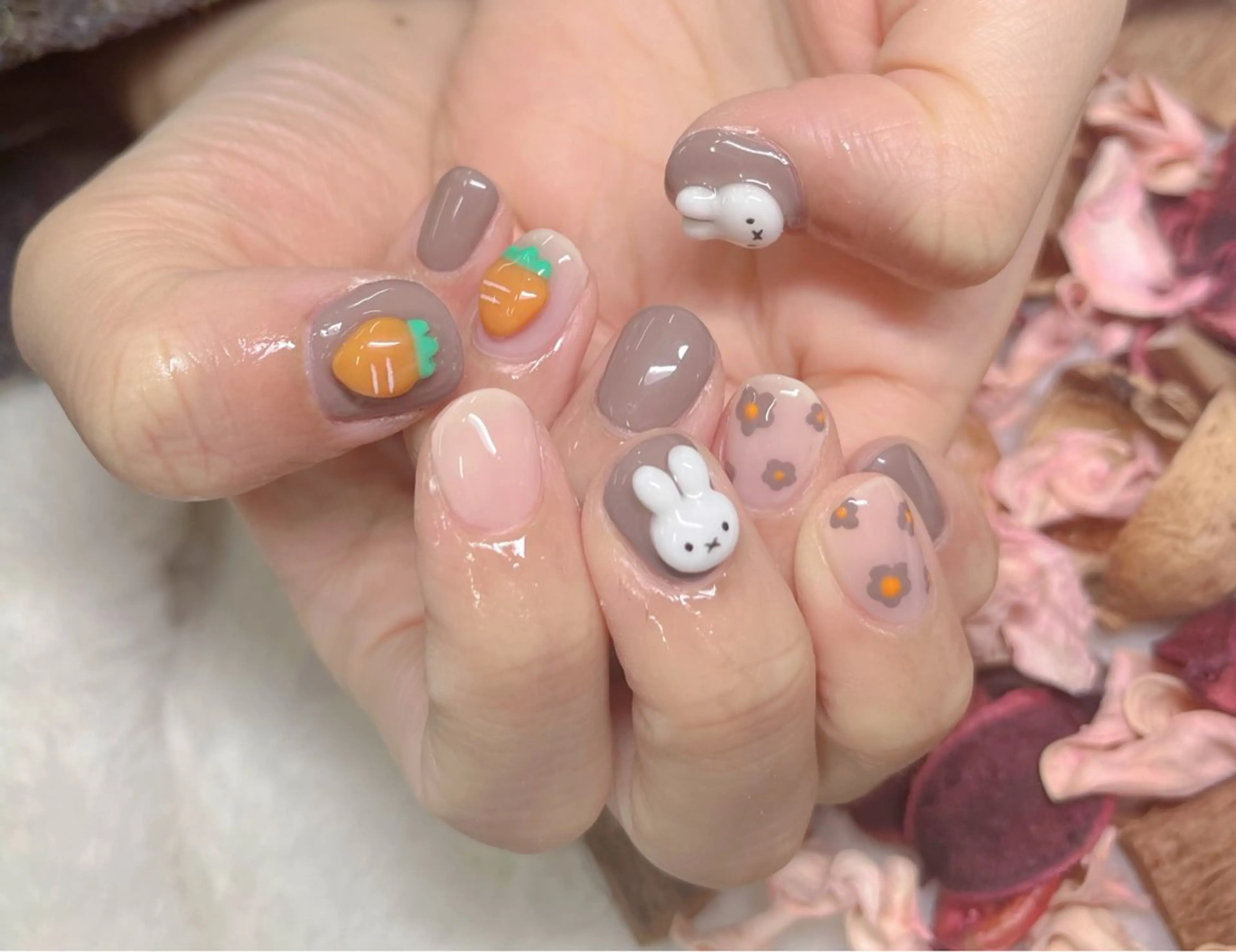 ネイル 持ち込み ToliyDeliy Nail Salonのネイルデザイン