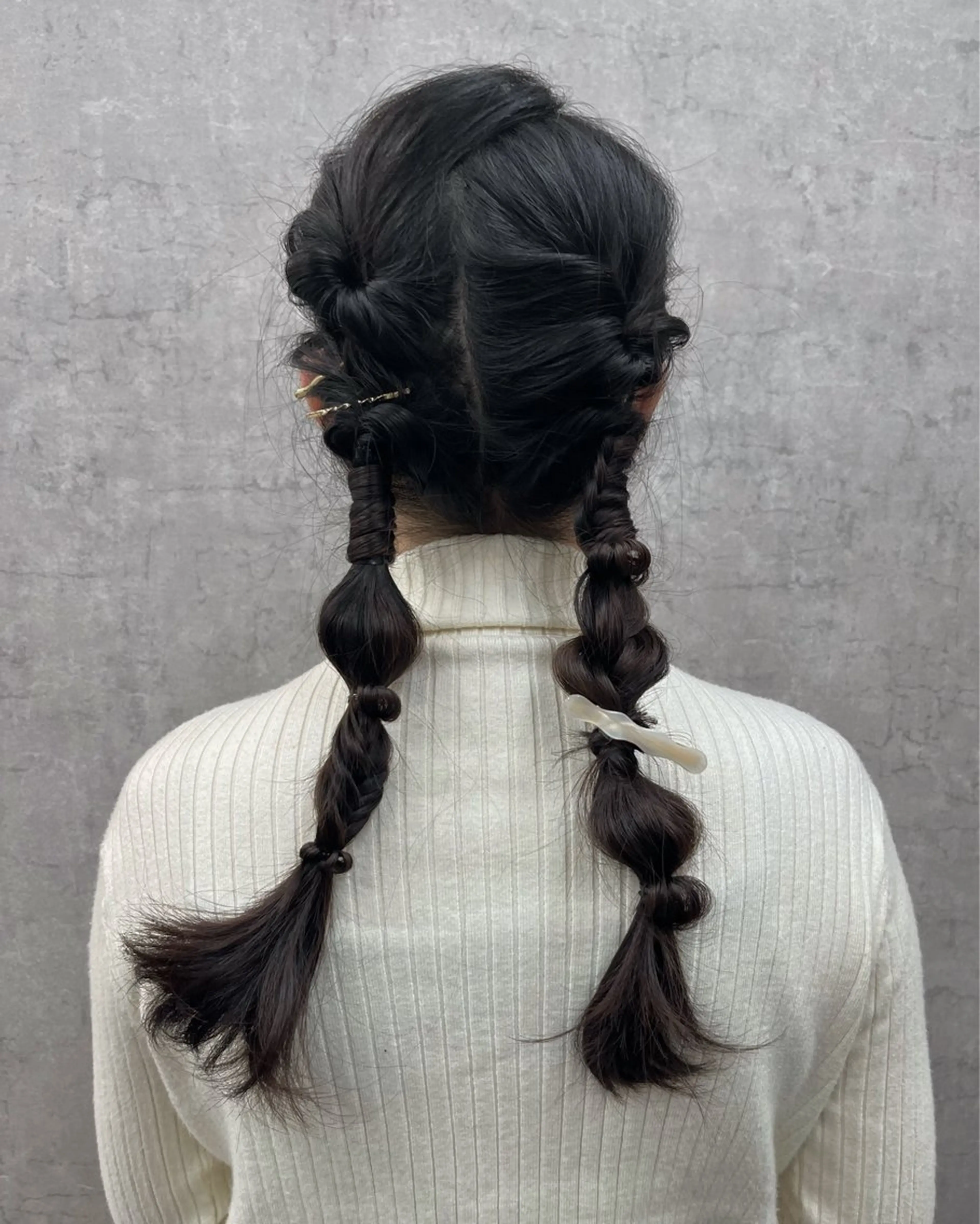 ロング ヘアアレンジ 松尾 伊純のヘアスタイル