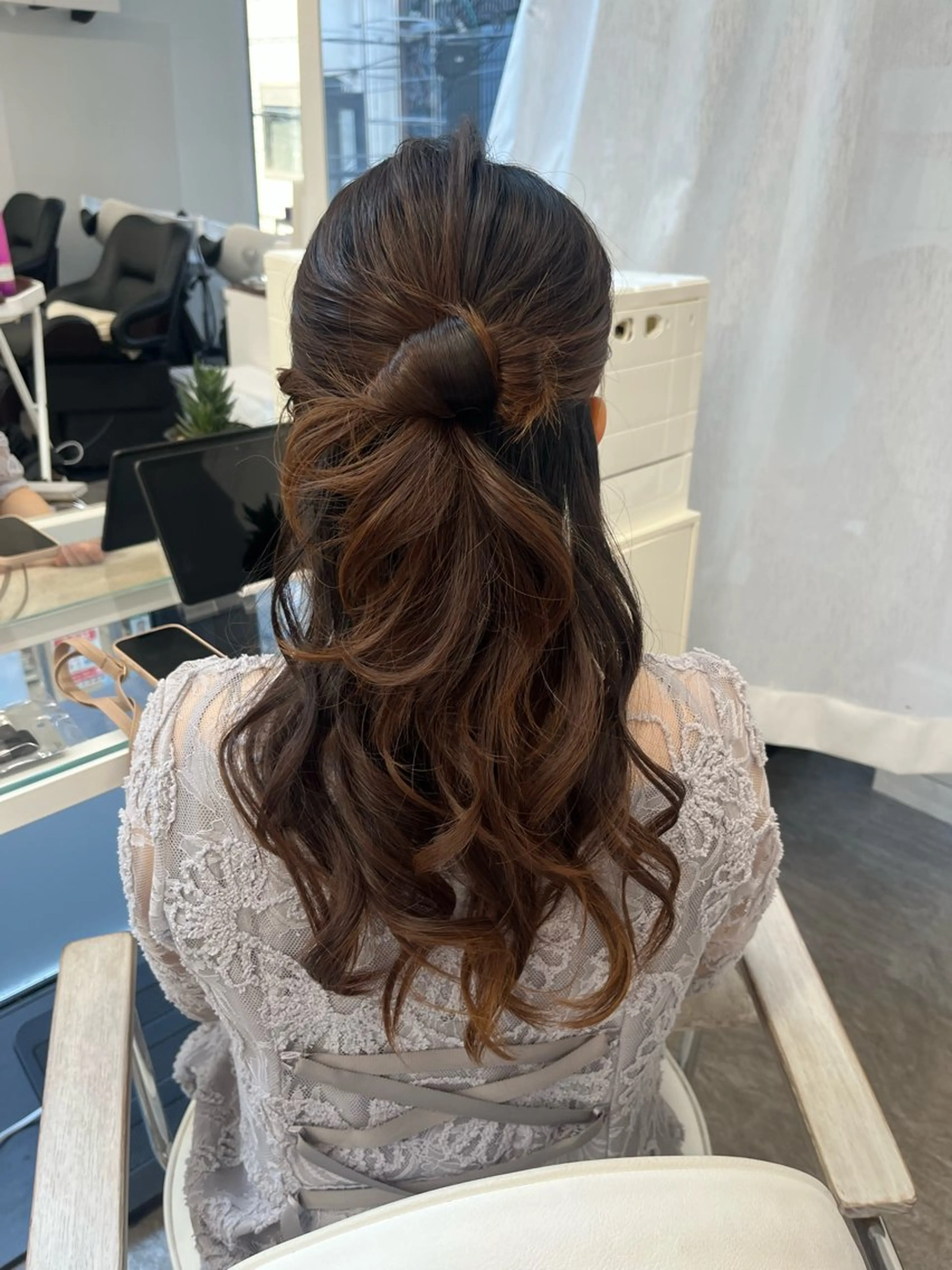 ケアカラー＋カット＋簡単アレンジ💫🌈の写真