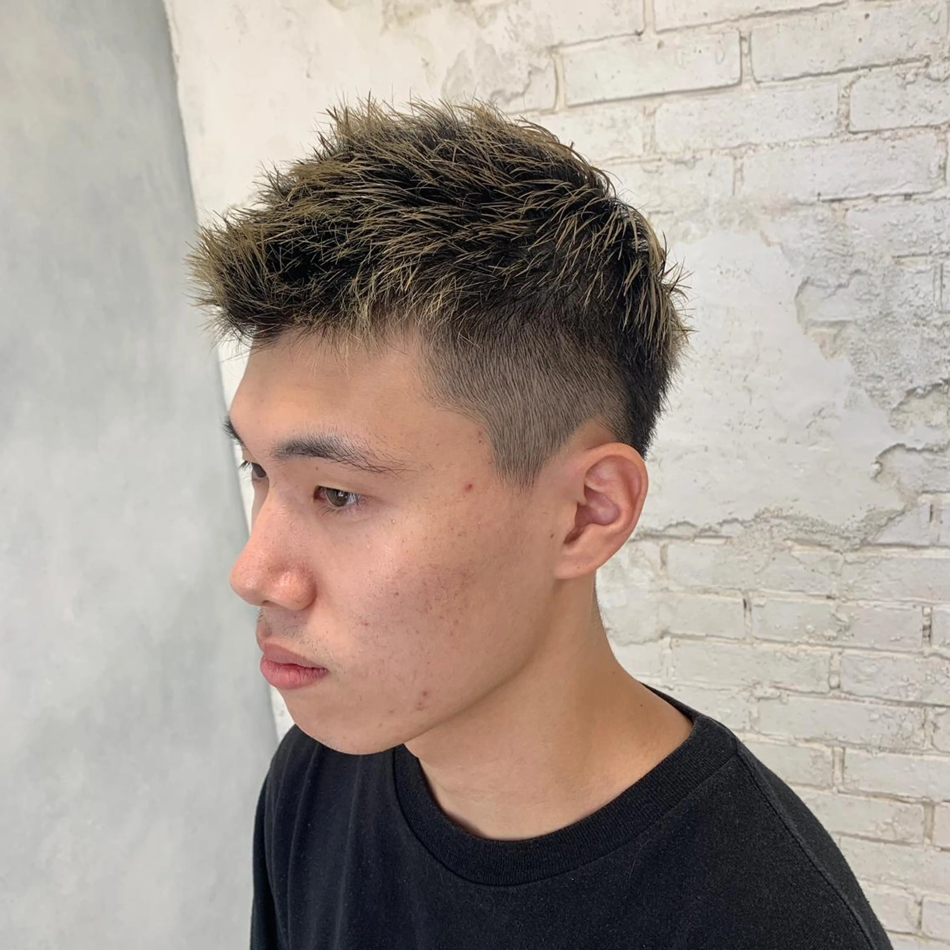 ショート メンズ ショートヘア nameless髪質 改善ブリーチ心斎橋のヘアスタイル