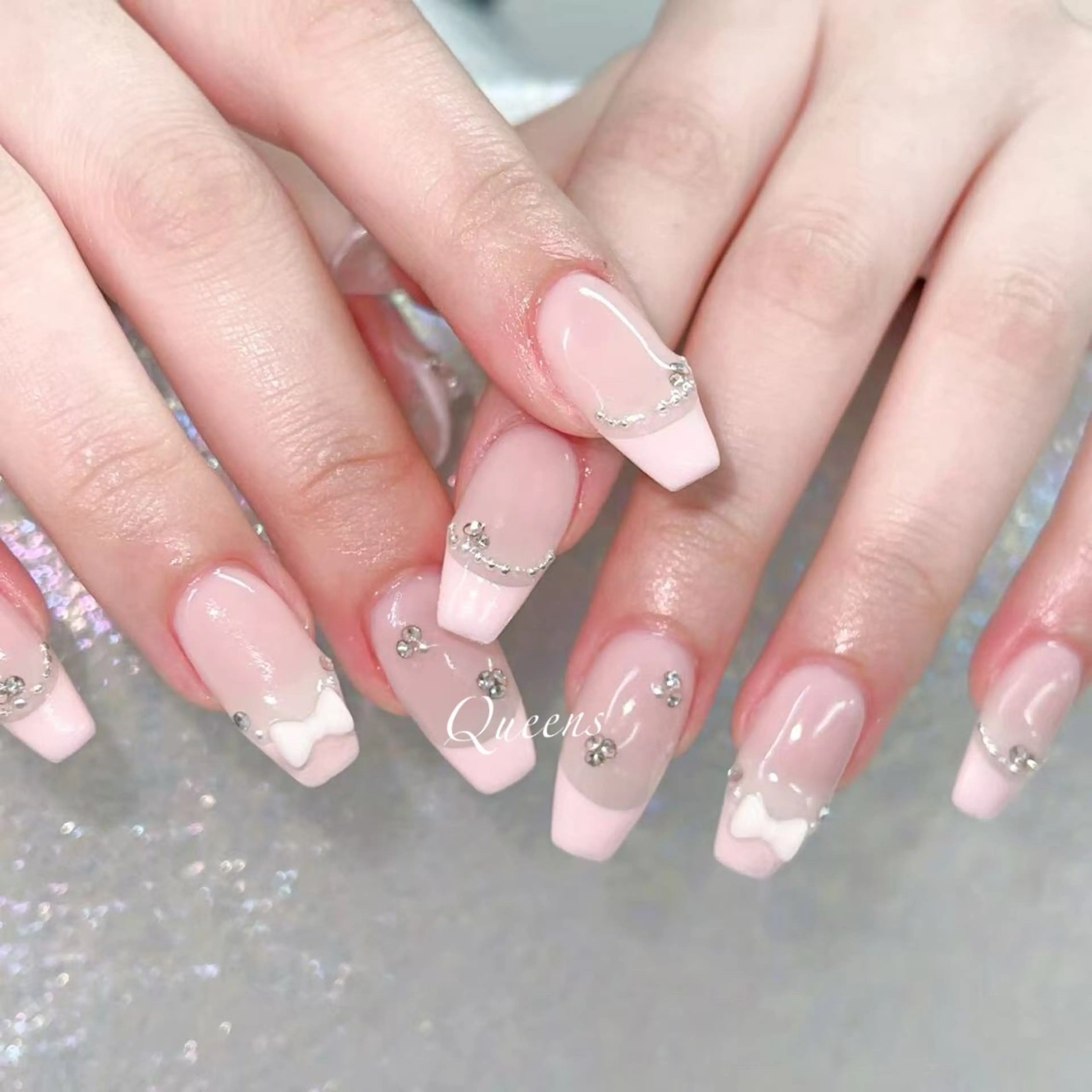 ネイル ハンドネイル Queens みなみのネイルデザイン