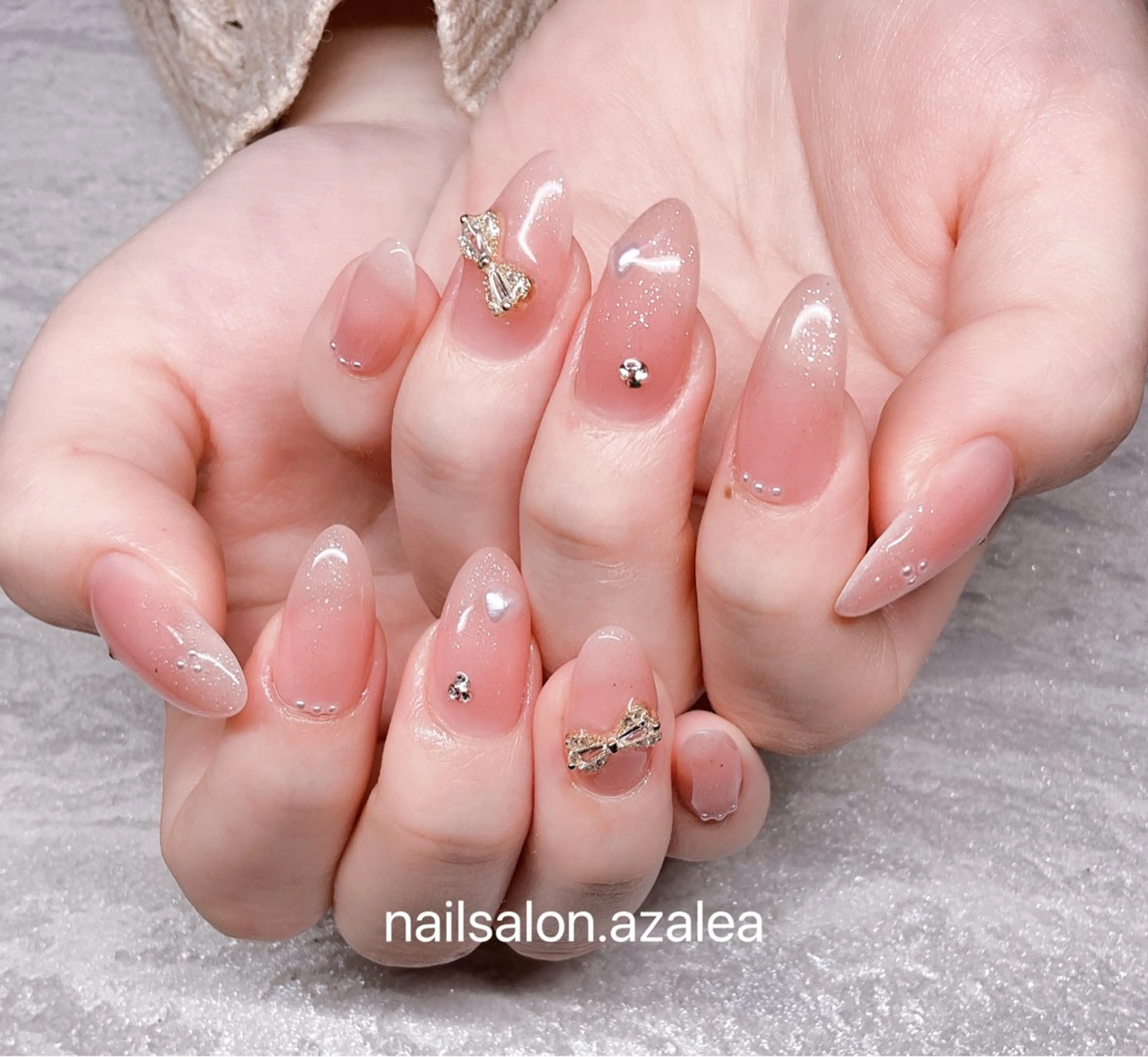 ネイル ハンドネイル R inのネイルデザイン