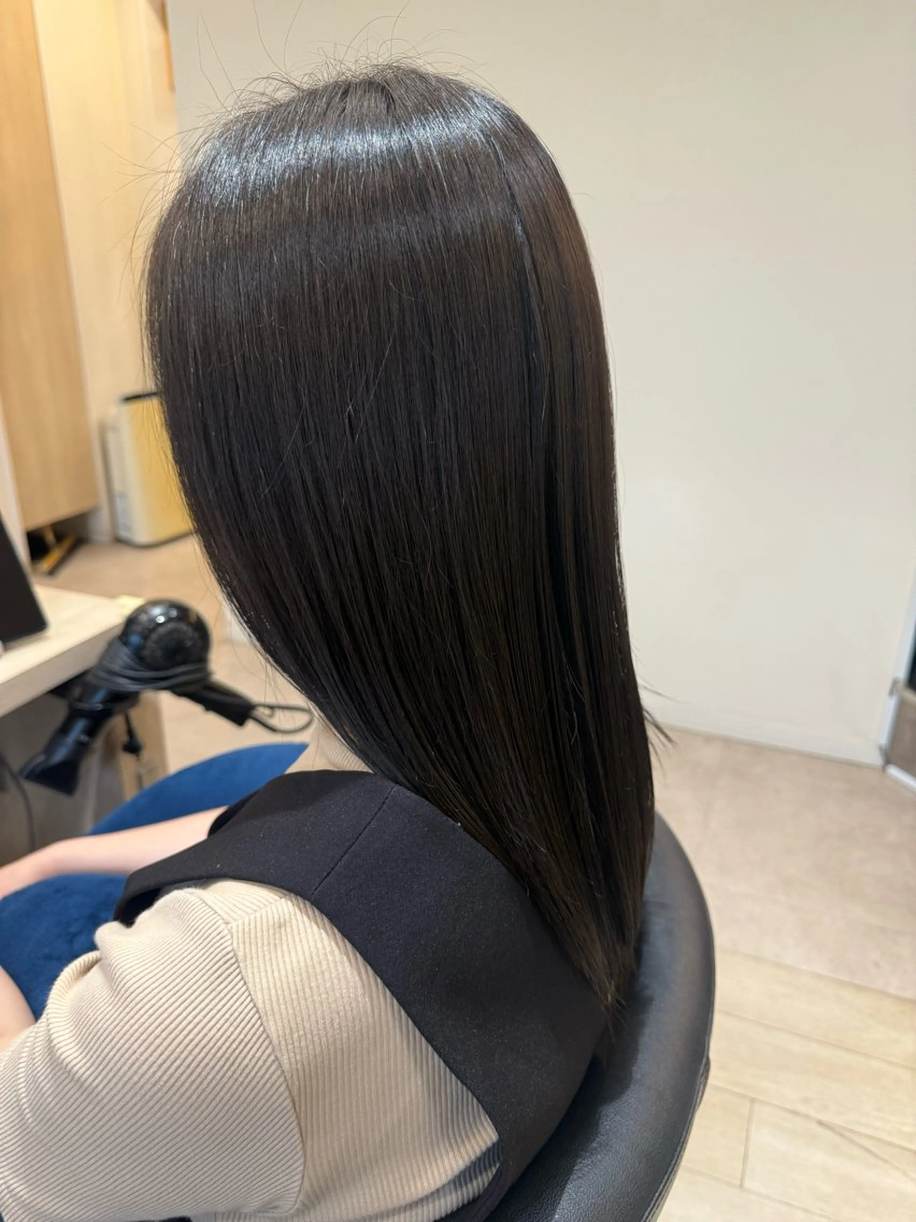 ロング 金子 彩心のヘアスタイル