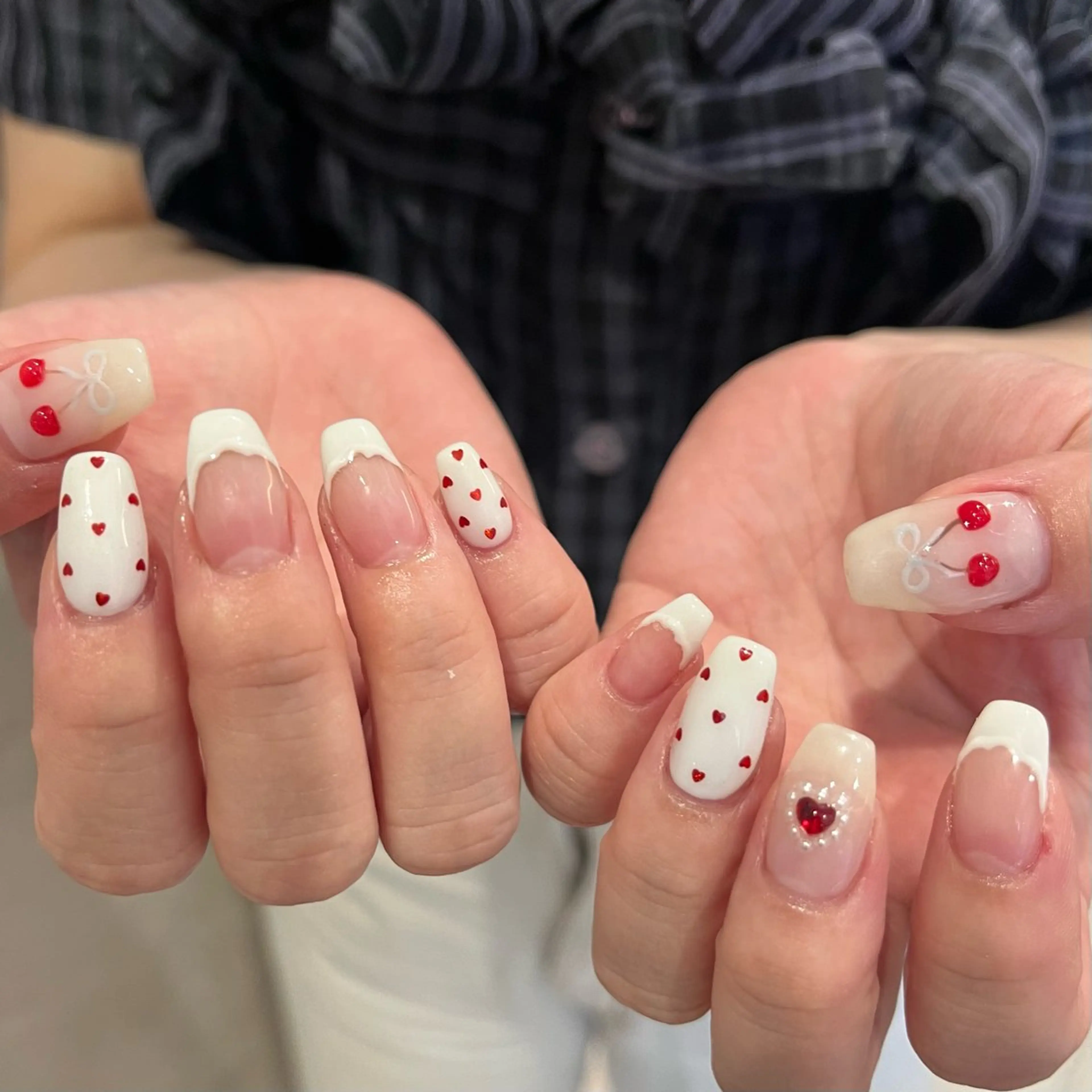 ネイル 持ち込み S. SAYAのネイルデザイン