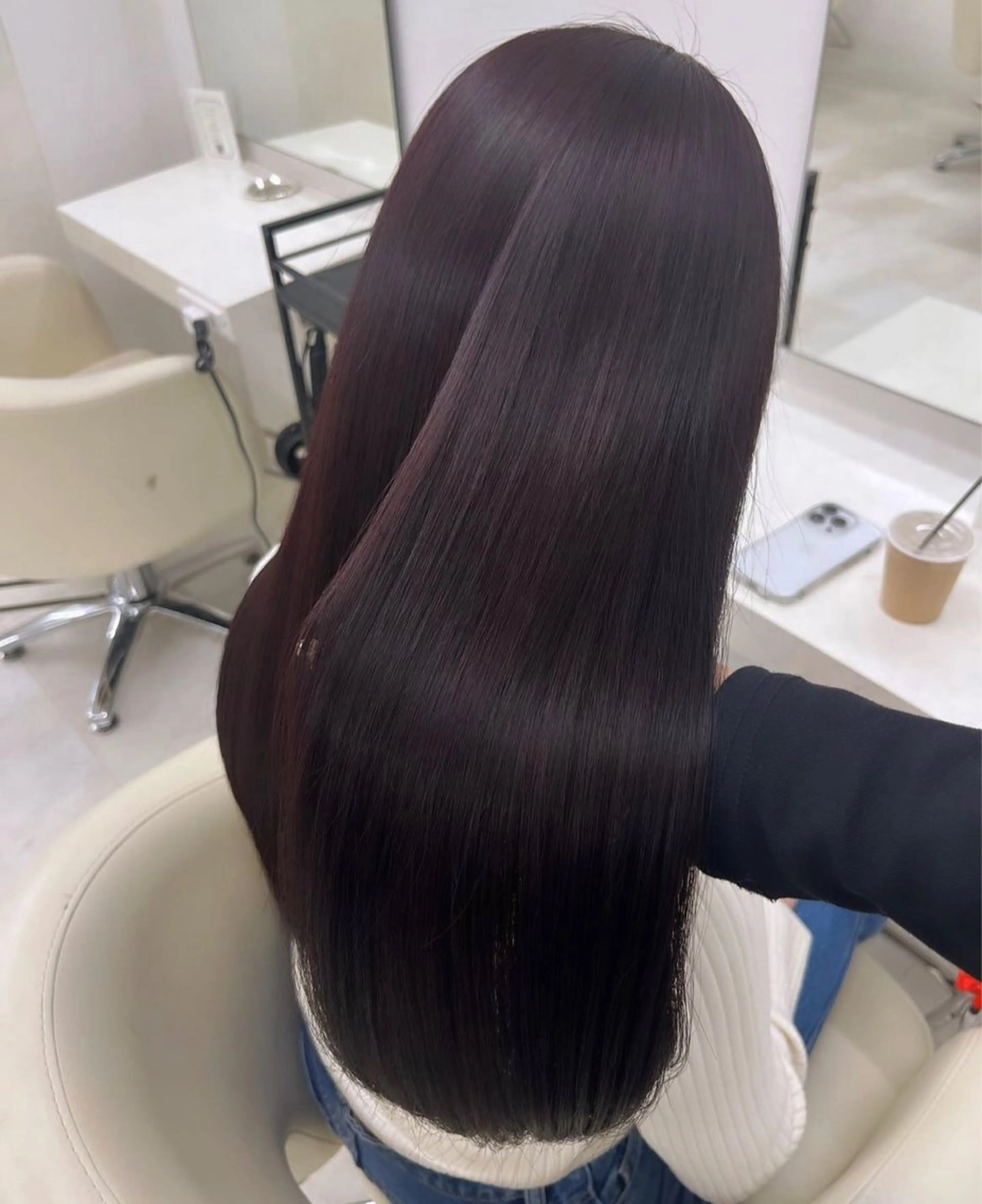 ロング カラー momo /レイヤー/暖色のヘアスタイル