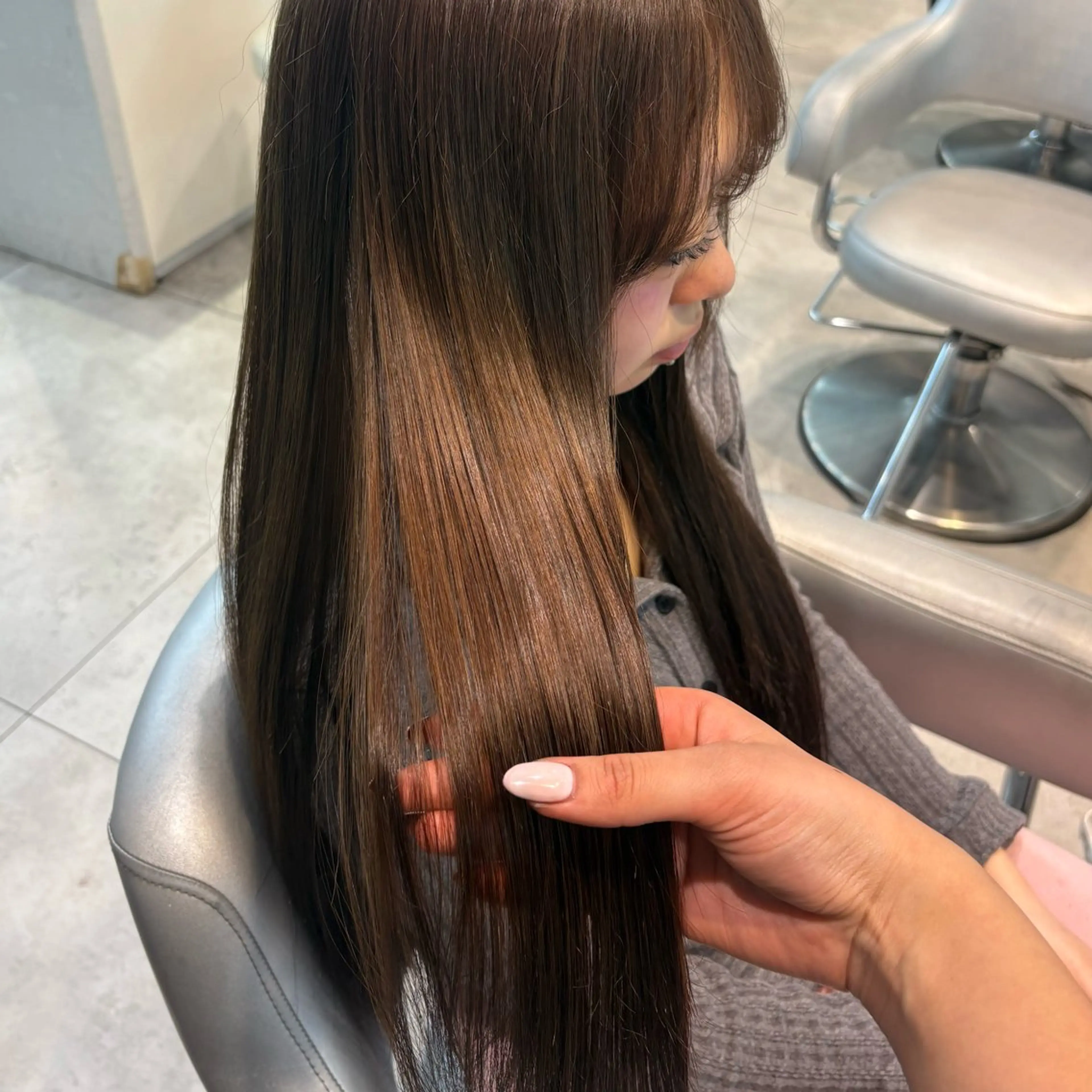 カラー 透明感カラー ヘアカラー 透明感カラー/レイヤ ーカットりこ🤎🫧のヘアスタイル